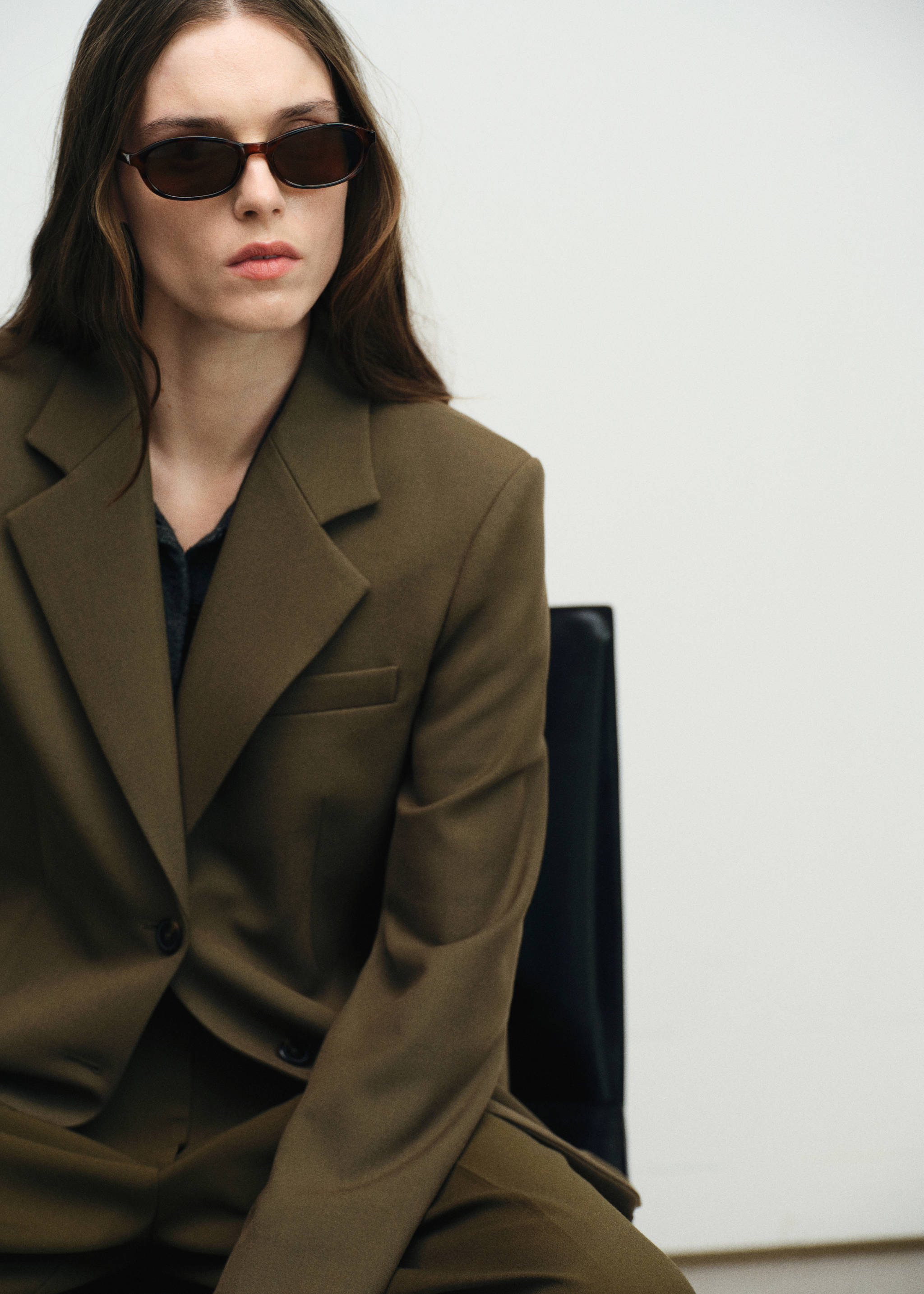 نظارة شمسية بإطار شبه شفاف - رؤية عامة, شوكولاتة. Ref: 27024407-00.