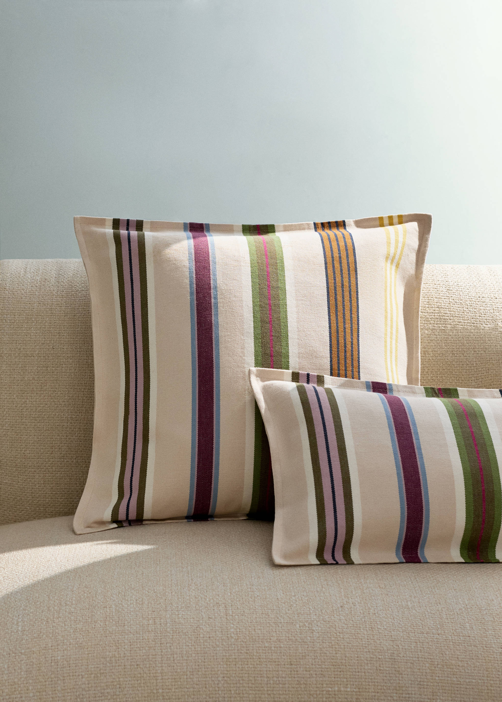 Multi-stripe cotton cushion cover with flange 50x50 cm - General plane