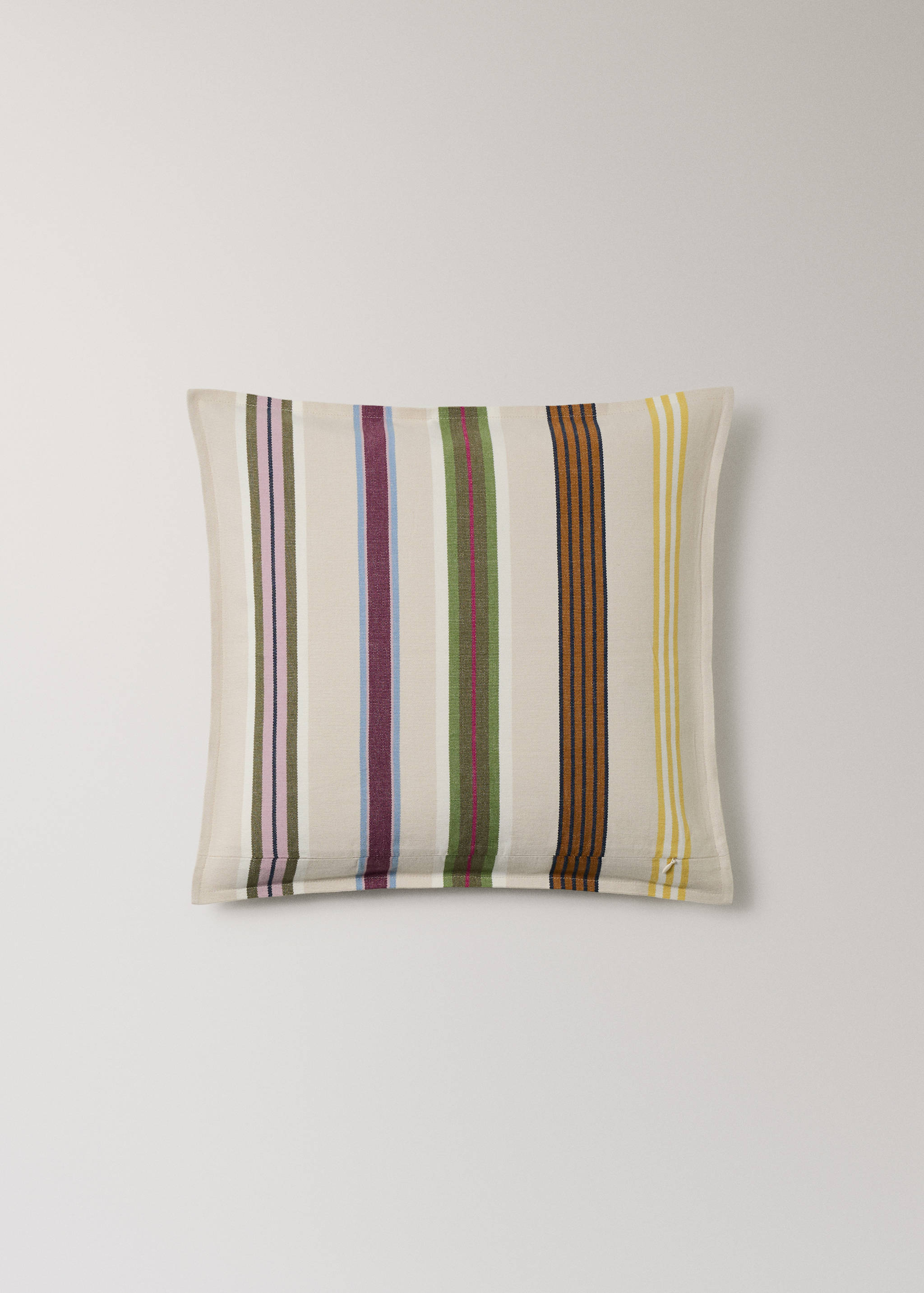 Multi-stripe cotton cushion cover with flange 50x50 cm - Details of the article 4