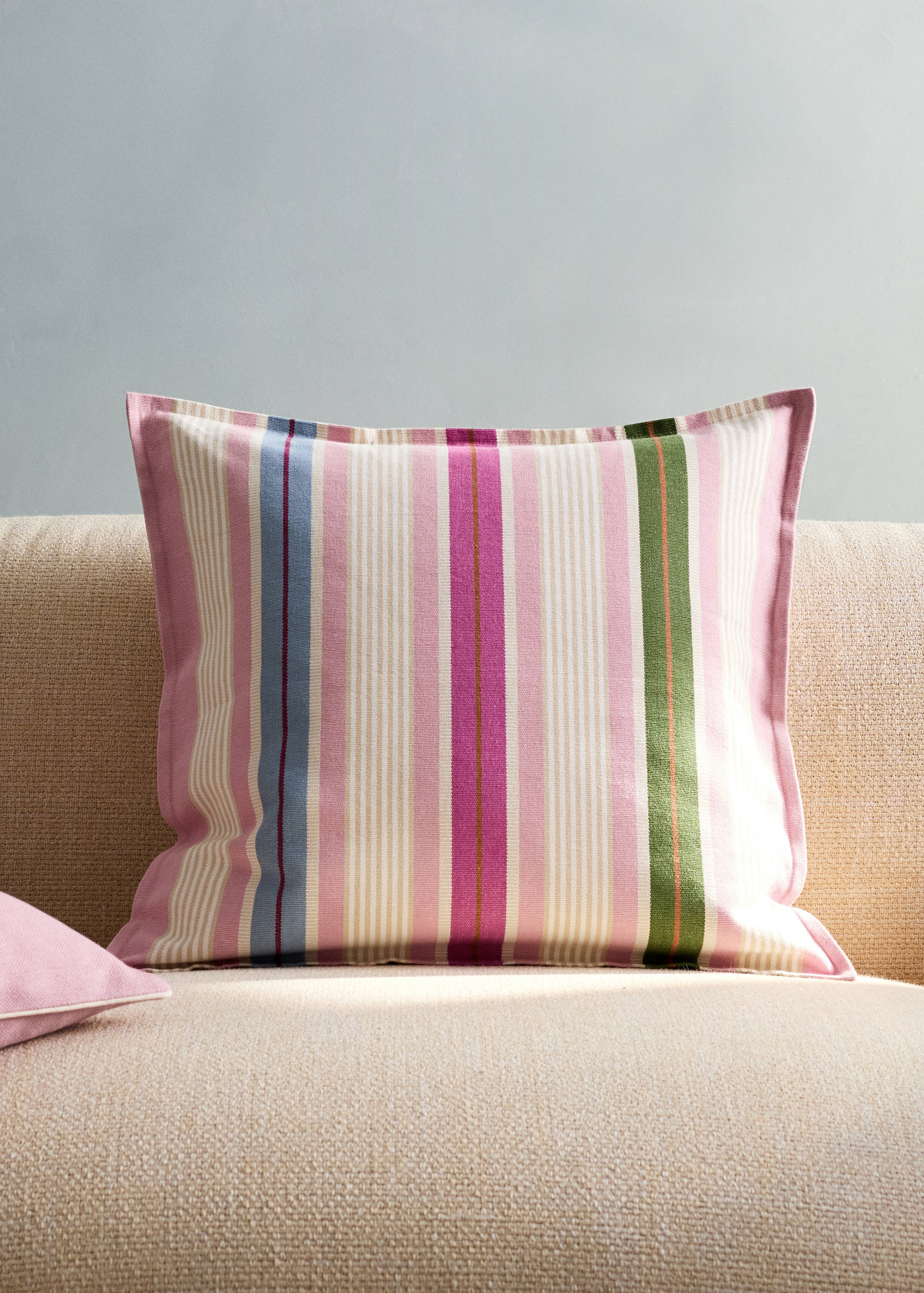 Multi-stripe cotton cushion cover with flange 50x50 cm - General plane