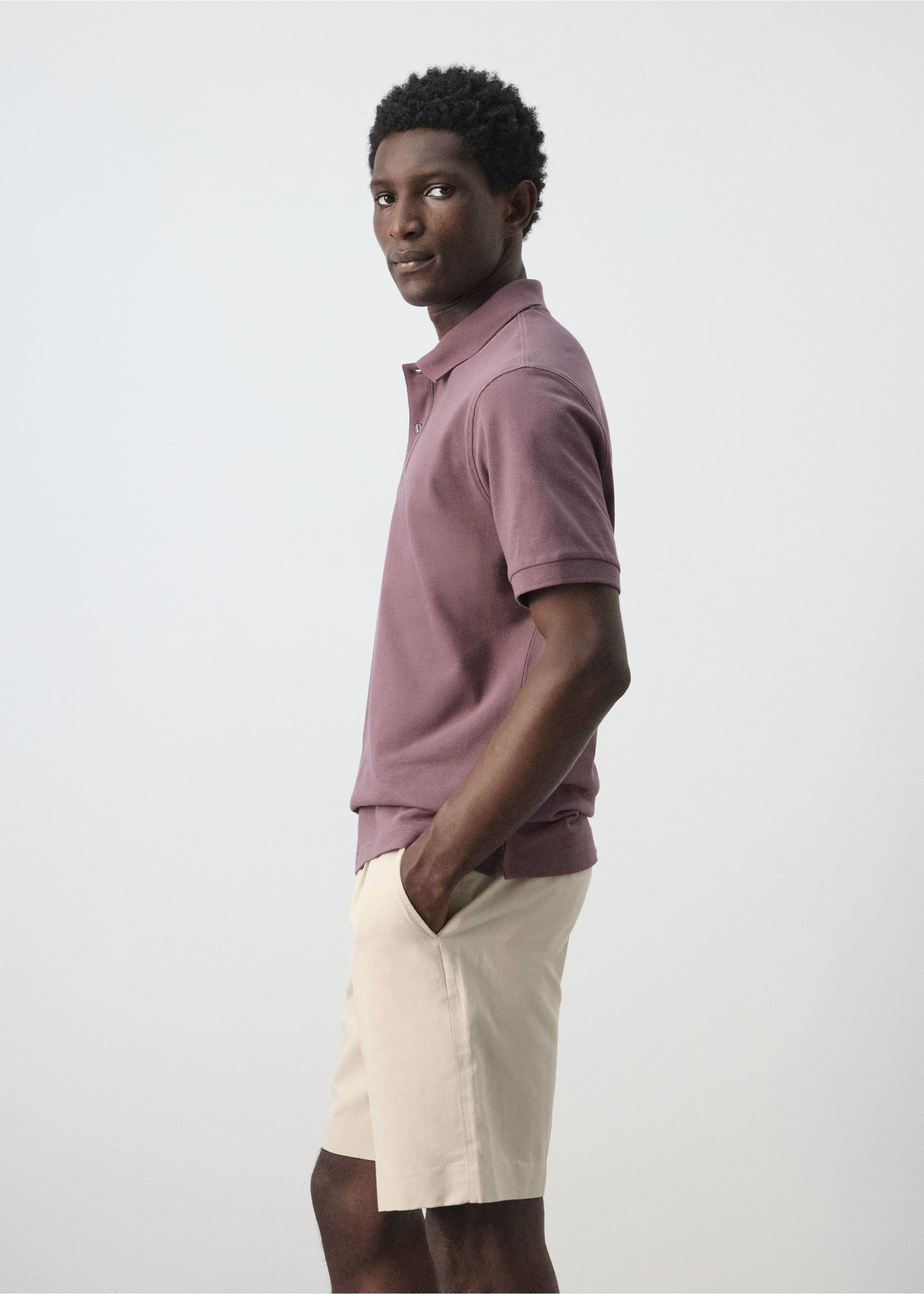 قميص بولو بقصة عادية من قطن بيكيه - تفاصيل المنتج 2, أرجواني. Ref: 27024427-00.