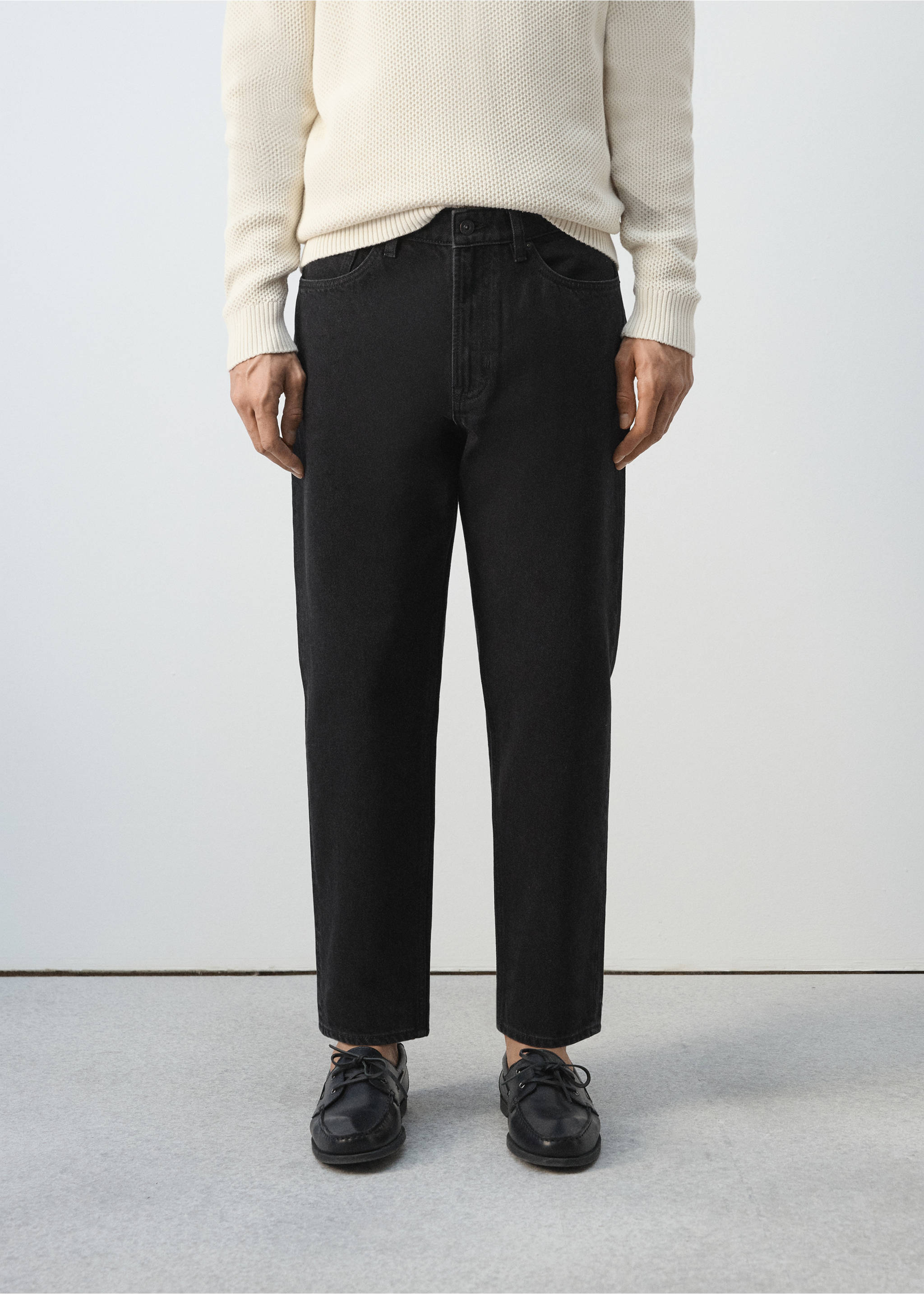 Укороченные джинсы Sammy кроя carrot - Средний план, Черный деним. Ref: 27024428-00.