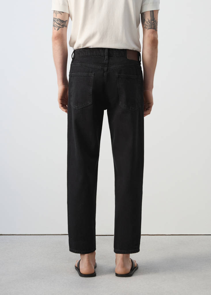 Sammy cropped carrot-fit jeans — Black denim