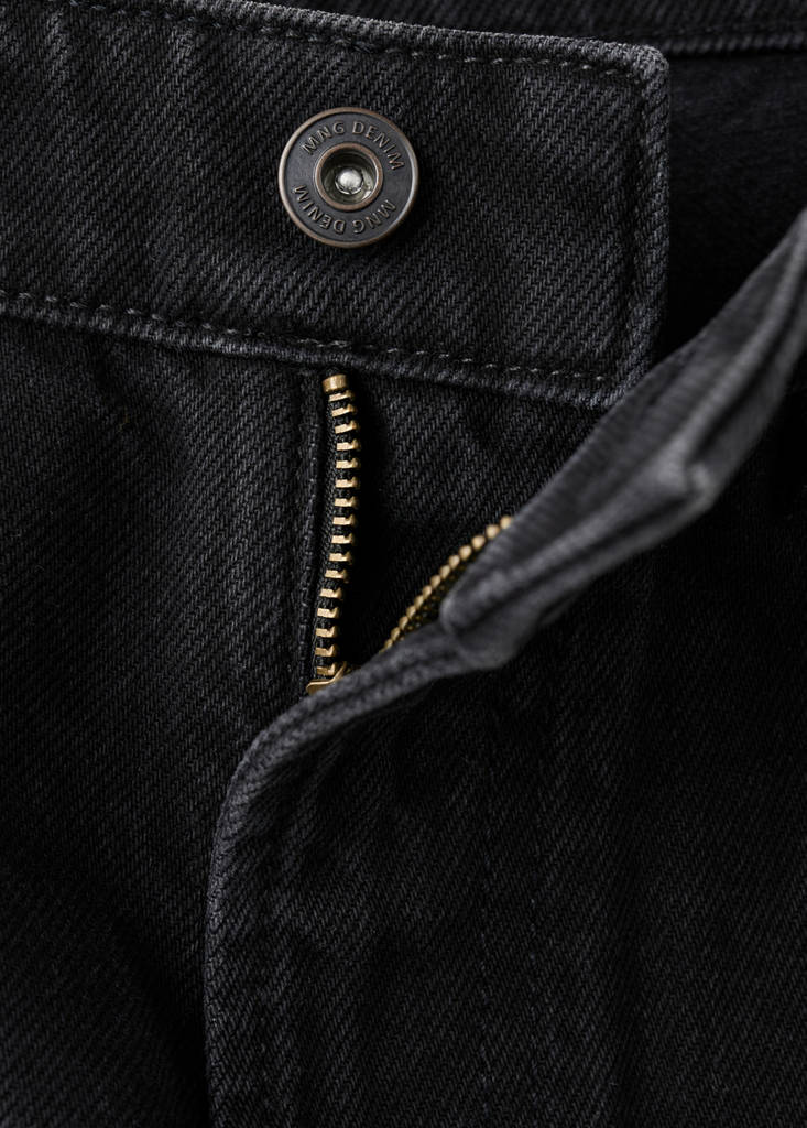 Sammy cropped carrot-fit jeans — Black denim