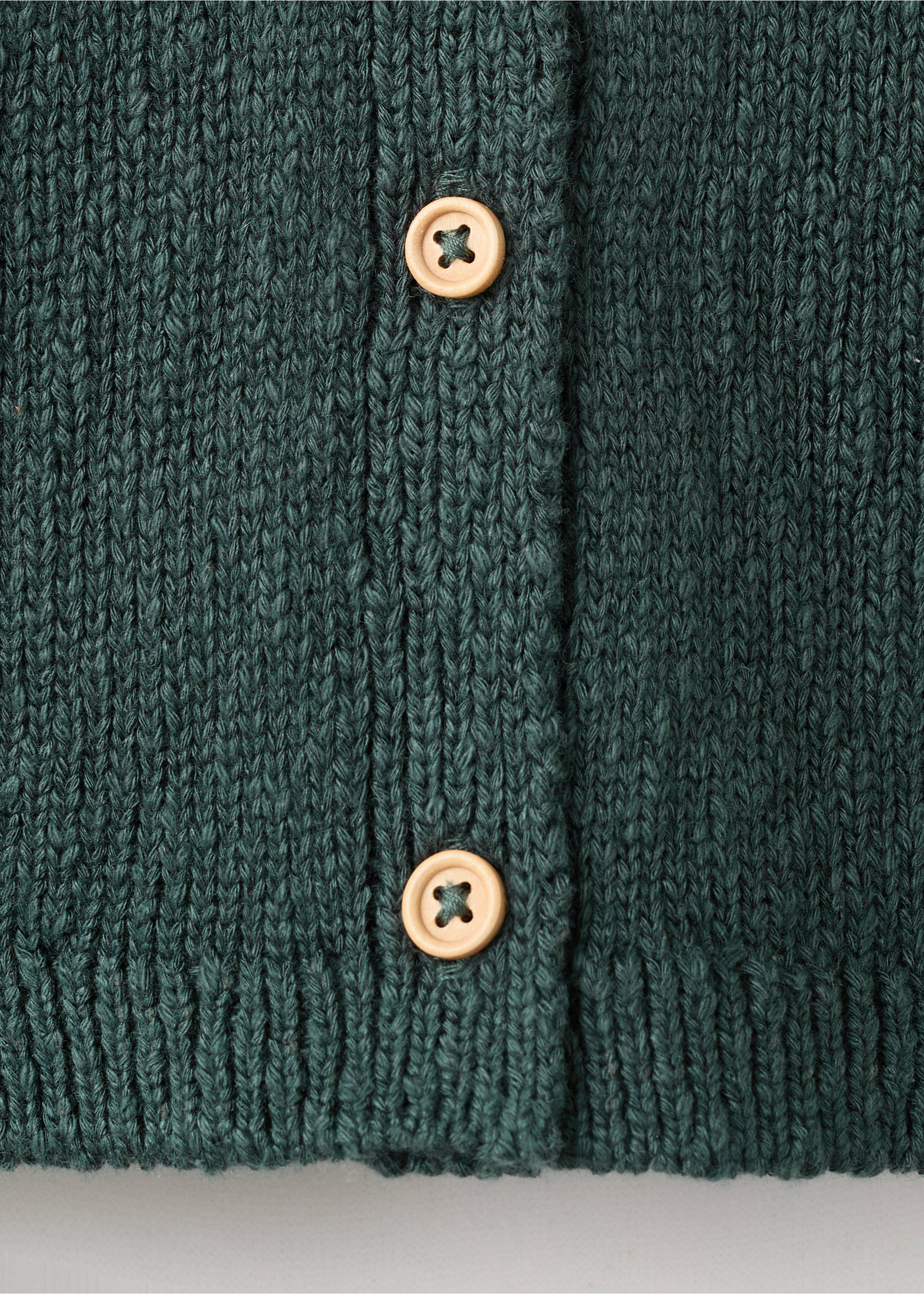 Cárdigan punto botones - Detalle del artículo 0, Verde. Ref: 27024431-00.