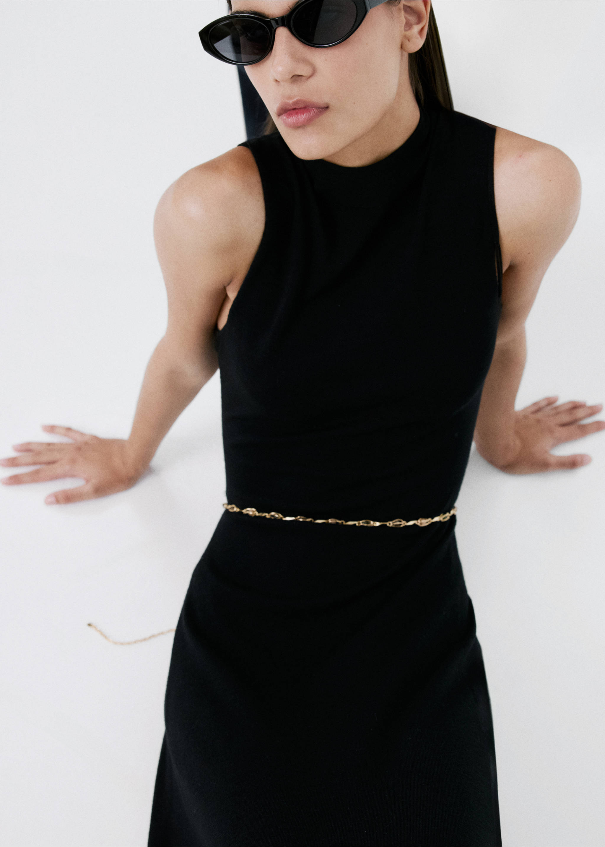 Beaded chain belt - Details of the article 9, Gold. Ref: 27024436-00.