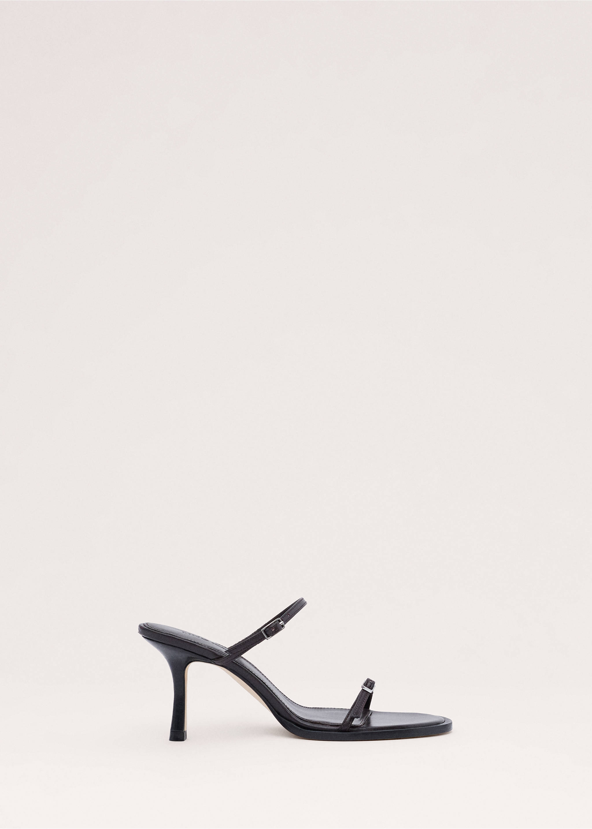 Klapki z paskami z klamrami 100% skóra - Artykuł bez modela/modelki, Czekoladowy. Ref: 27024443-00.