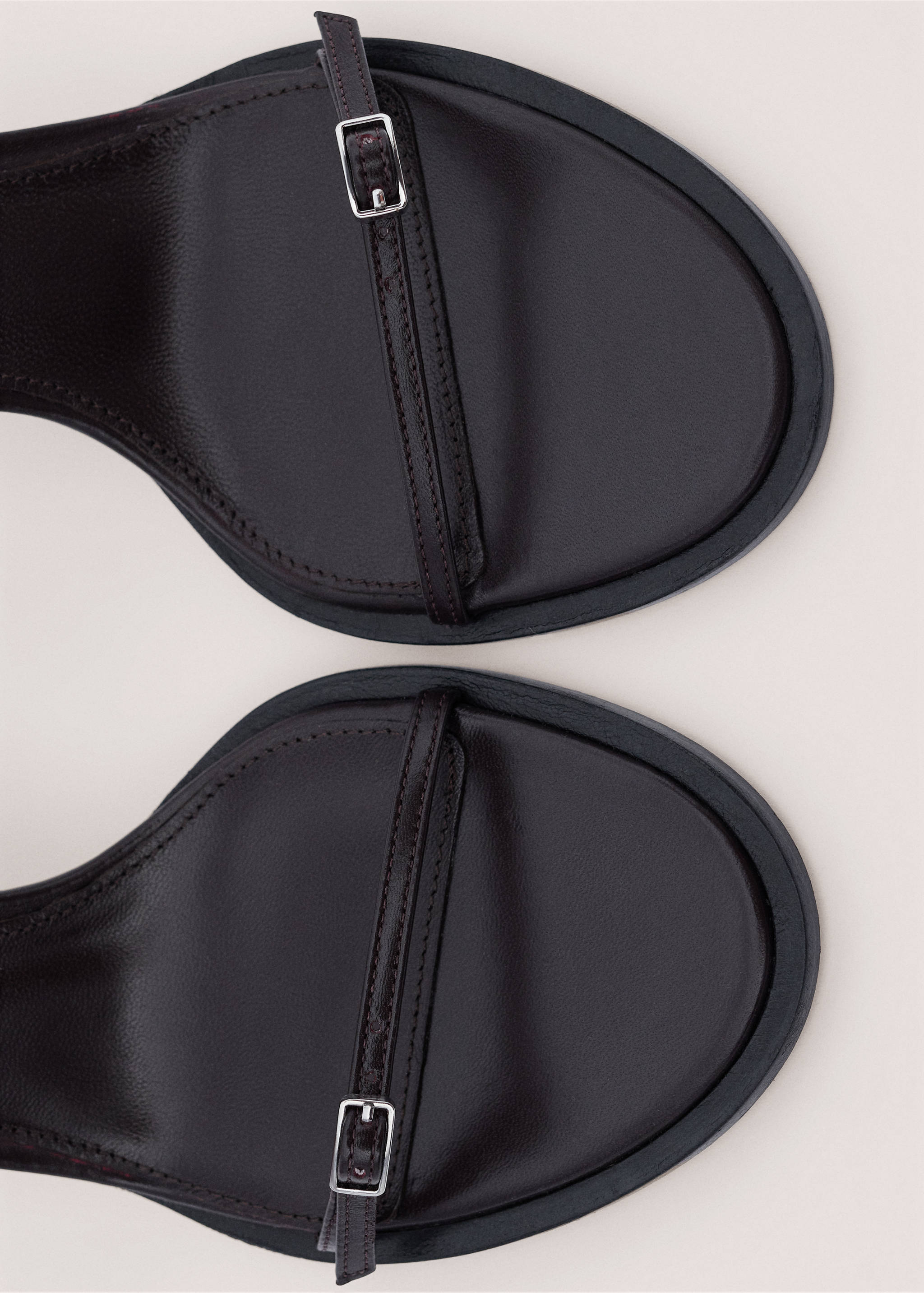 Sandales 100 % cuir lanières boucles - Détail de l'article 3