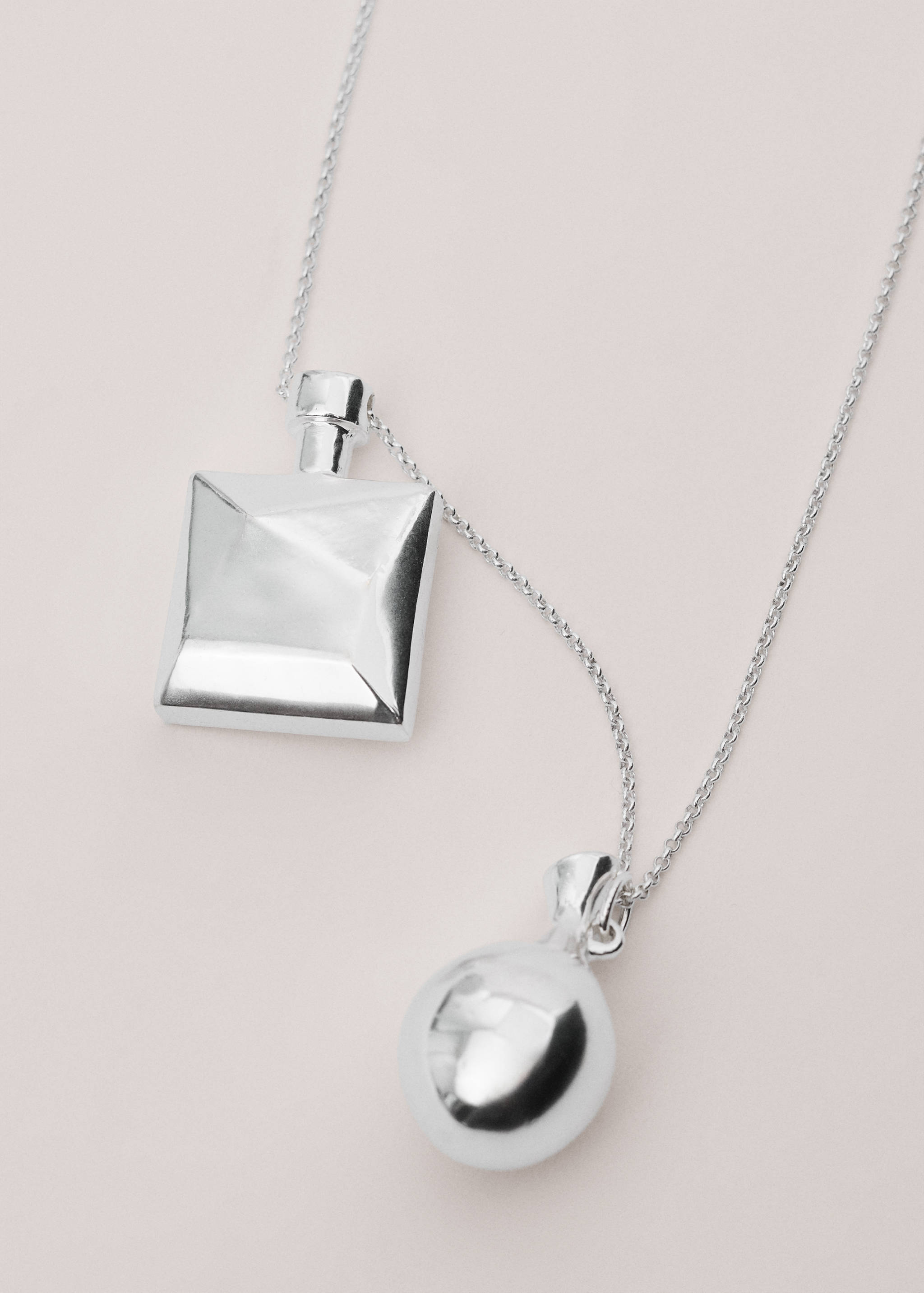 طوق بزخارف هندسية متكاملة - تفاصيل المنتج 1