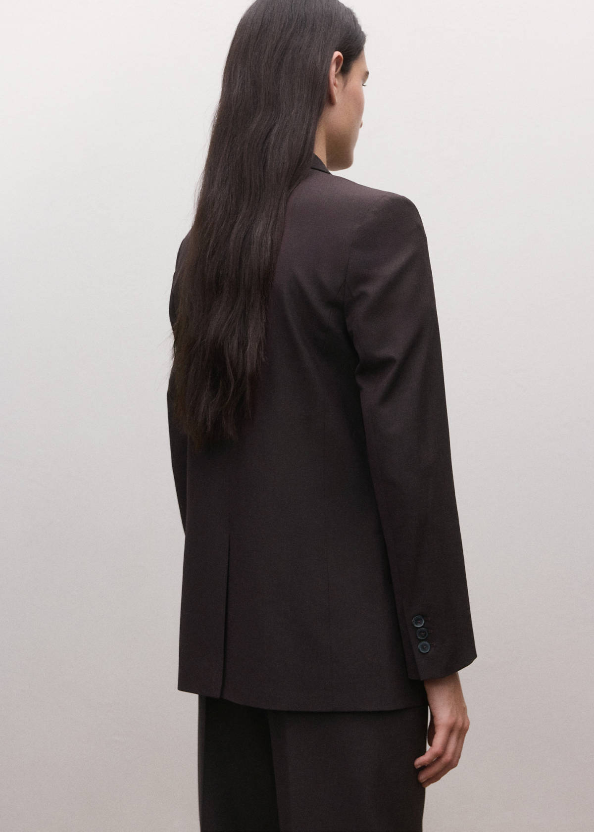 Double-breasted wool suit jacket — Plum