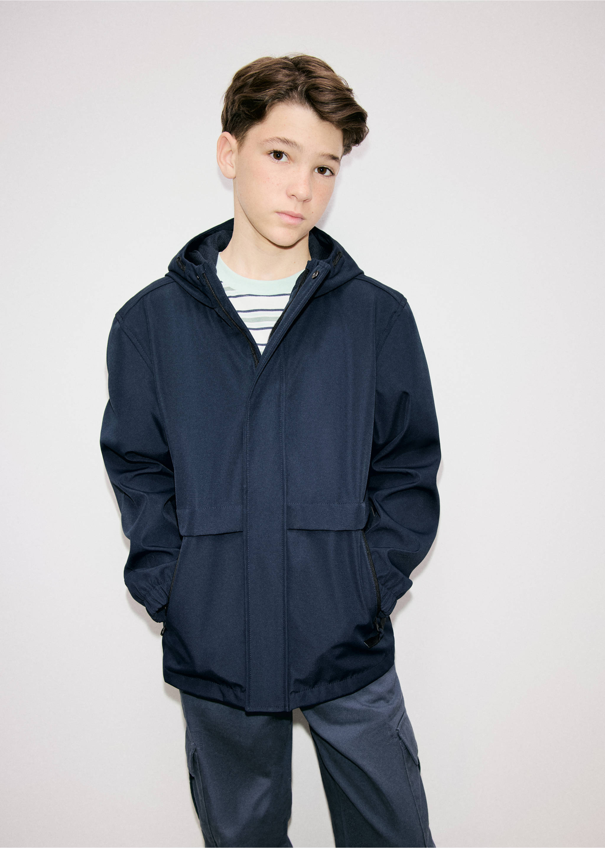 Chaqueta impermeable capucha - Plano medio, Azul marino. Ref: 27024771-00.