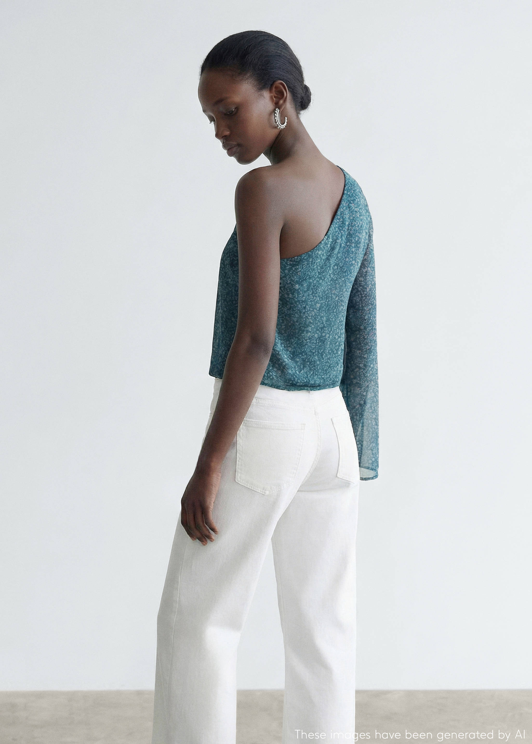 Blouse asymétrique imprimée - Verso de l’article