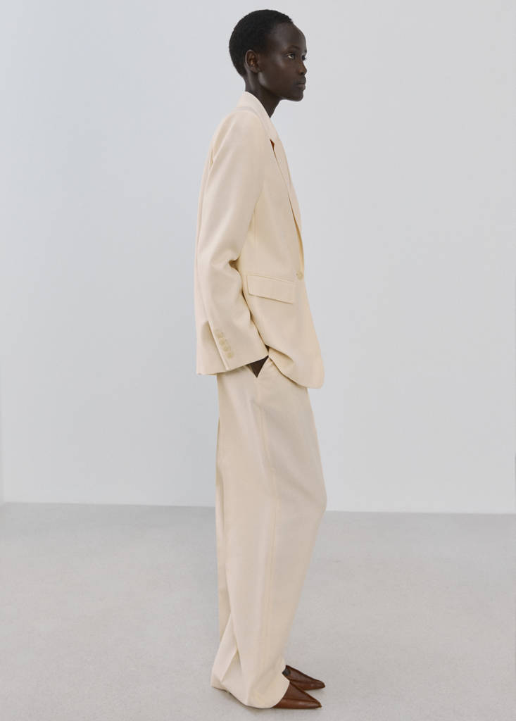 Low-rise lyocell trousers — Ecru