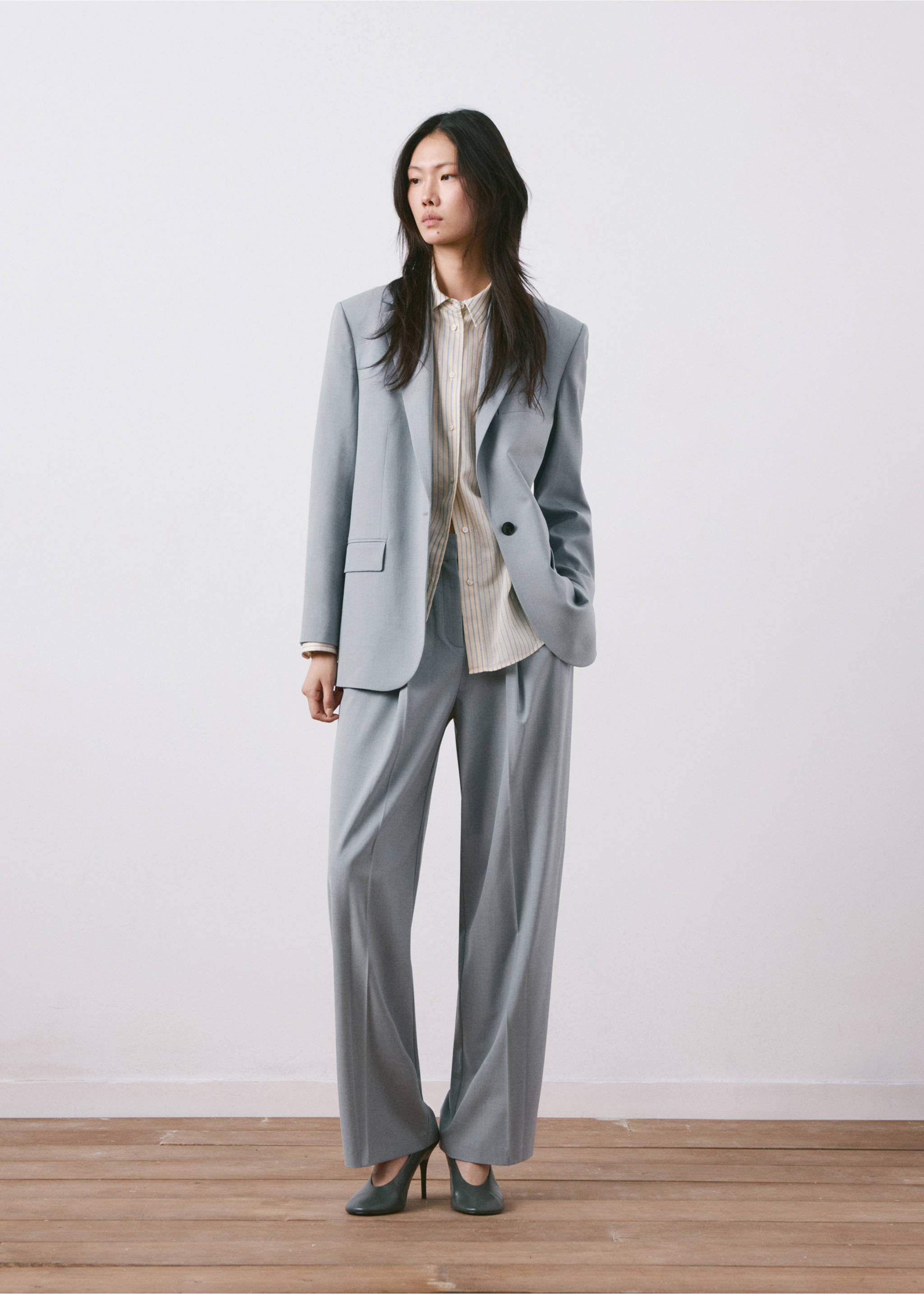 Pantalón recto traje - Plano general, Azul. Ref: 27024791-00.