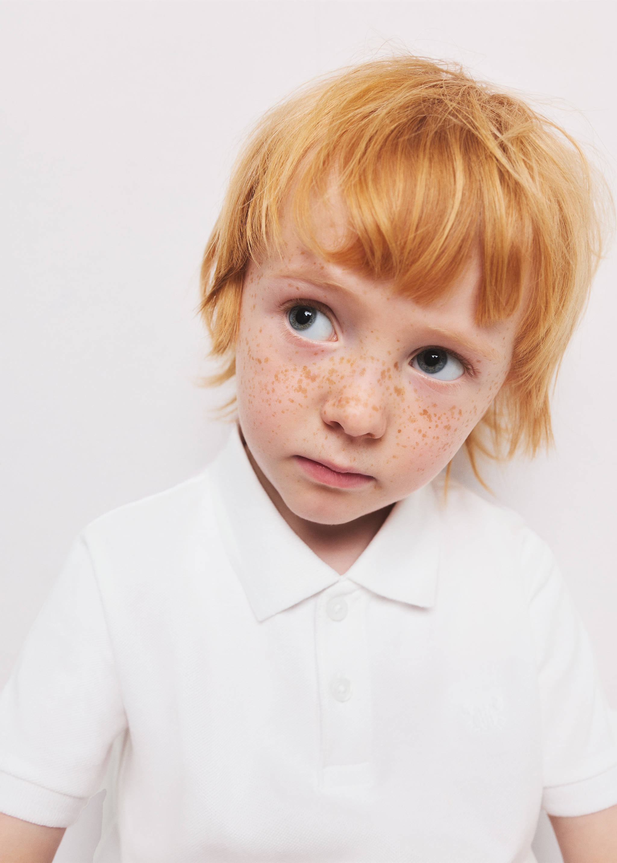 Short-sleeved cotton polo shirt - Details of the article 1