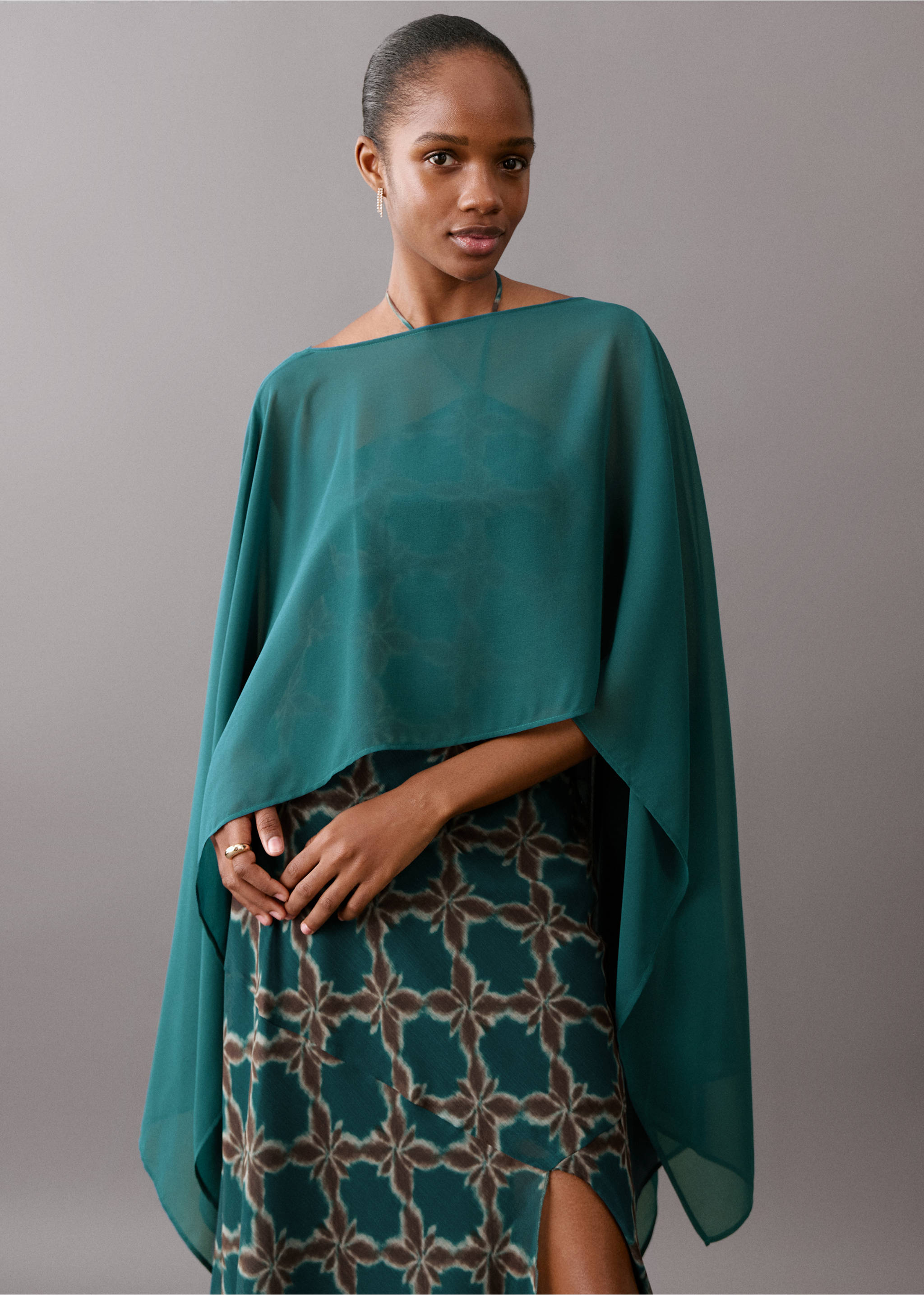 Flowing cape blouse - Medium plane, Petrol Blue. Ref: 27025813-00.