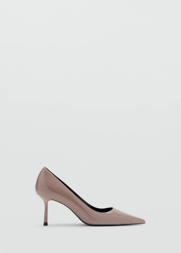 Patent leather pointed-toe court shoes — Nude