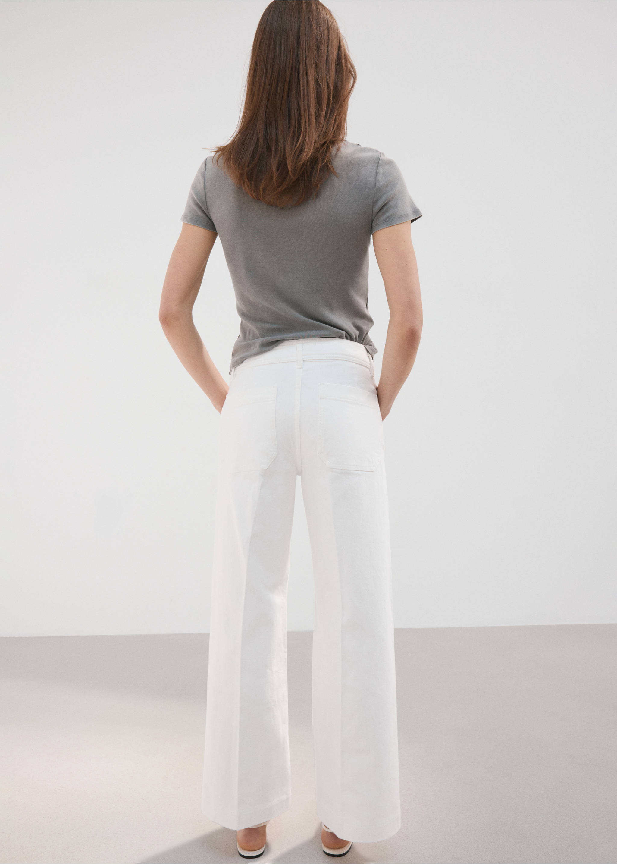 Wide leg jeans with pockets - Reverse of the article, White. Ref: 27025820-00.