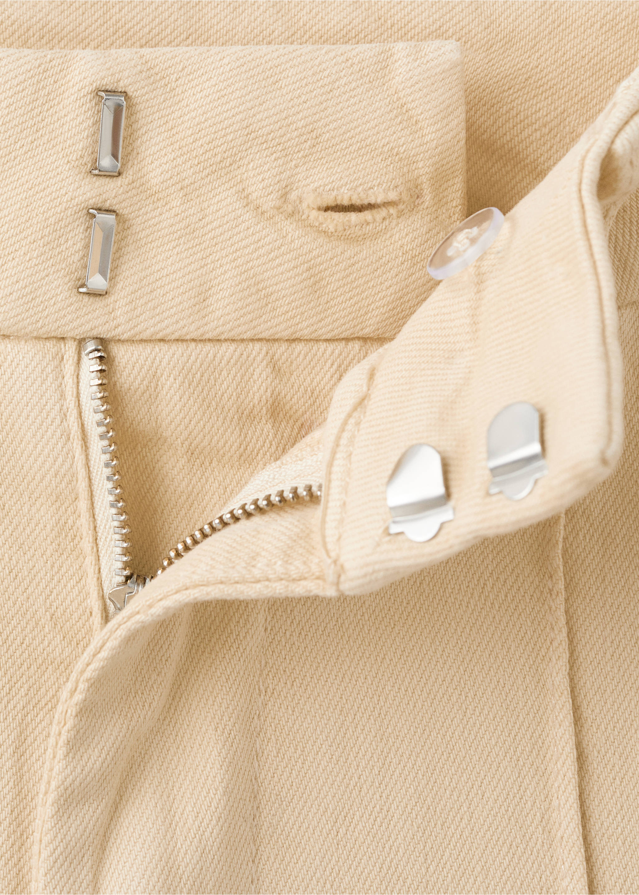 High-waisted wide leg jeans with stitching - Details of the article 8, Vanilla. Ref: 27025822-00.