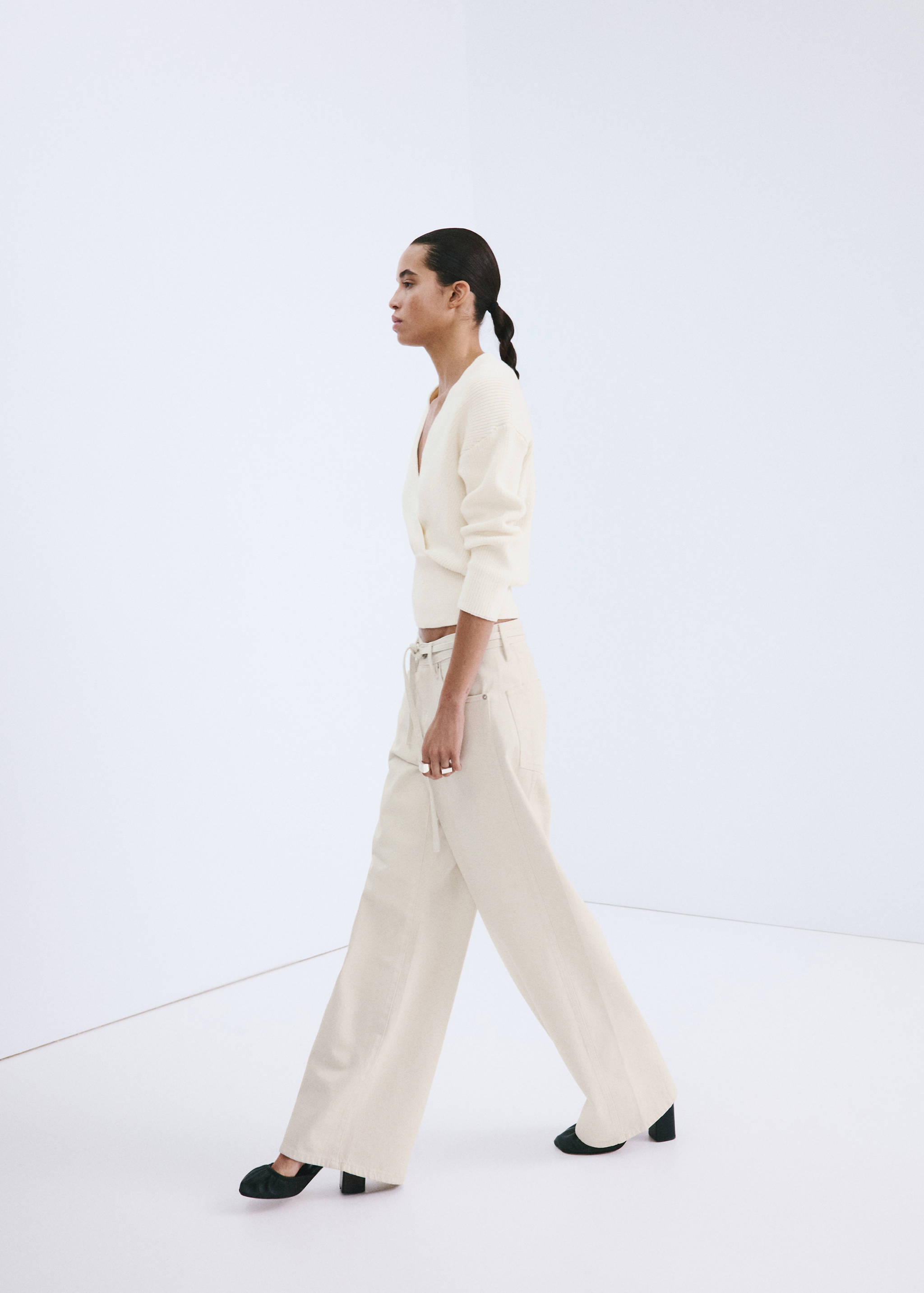 Джинсы с широкими штанинами и шнурком - Деталь изделия 2