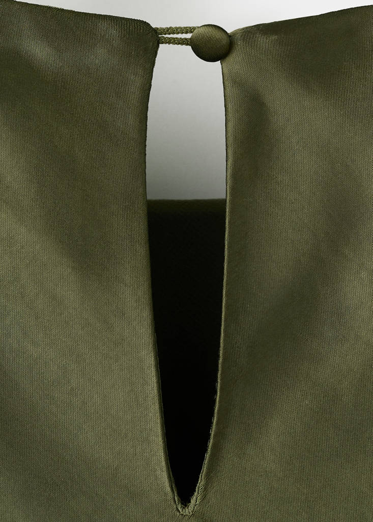 Satin dress with shoulder pads — Green