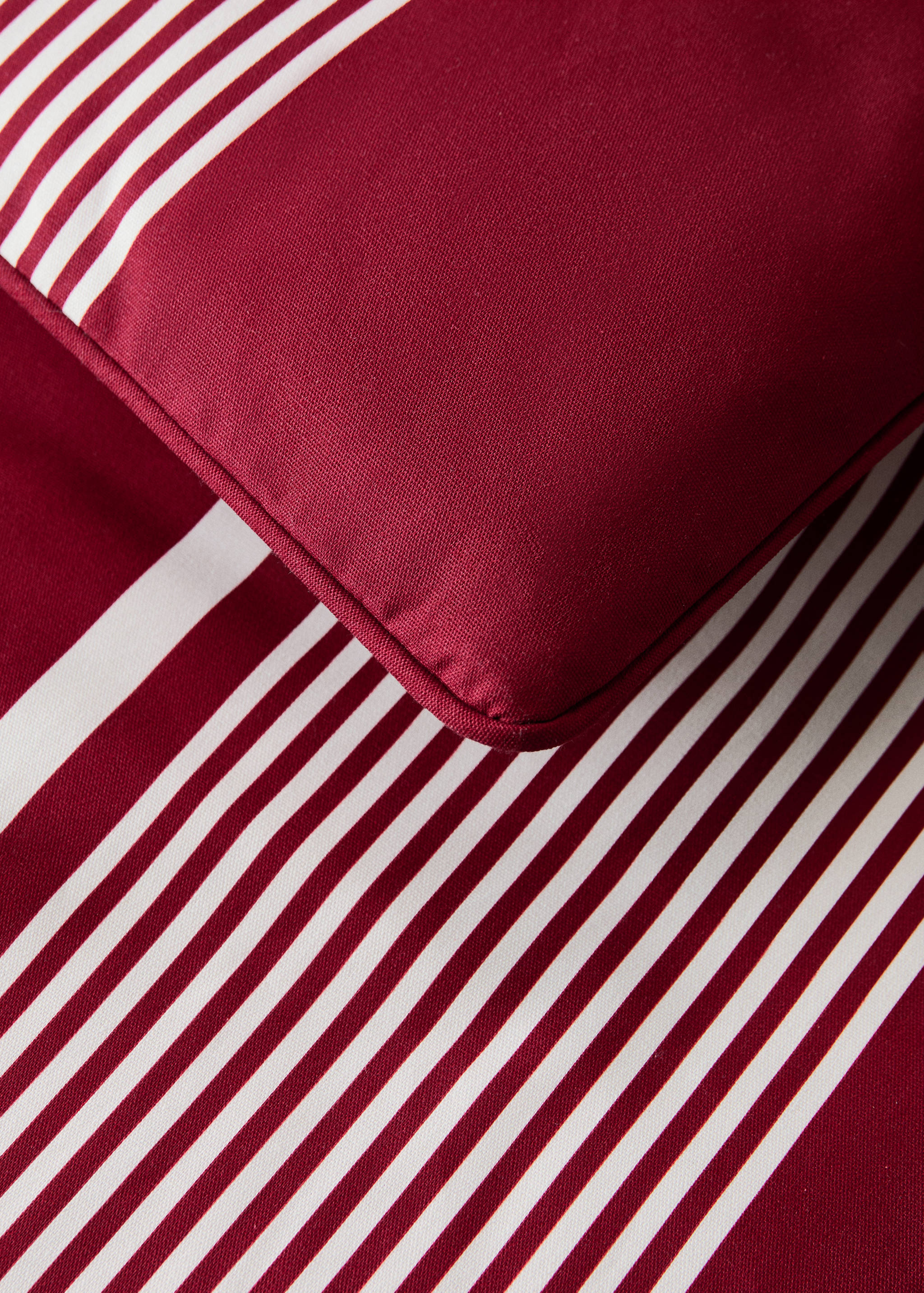 Waterproof striped sun lounger topper 70x200 cm - Details of the article 1