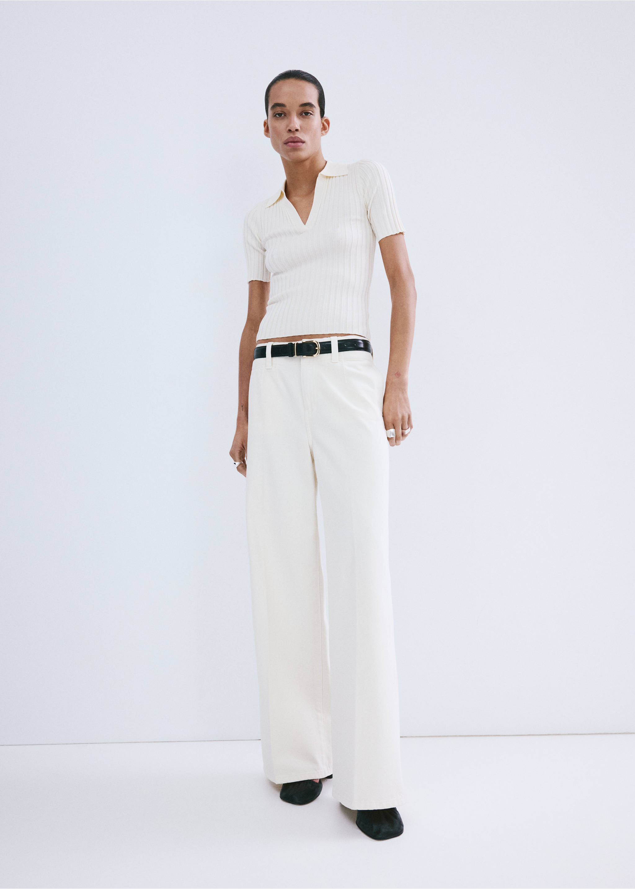 Jersey punto cuello pico - Plano general, Crudo. Ref: 27025835-00.