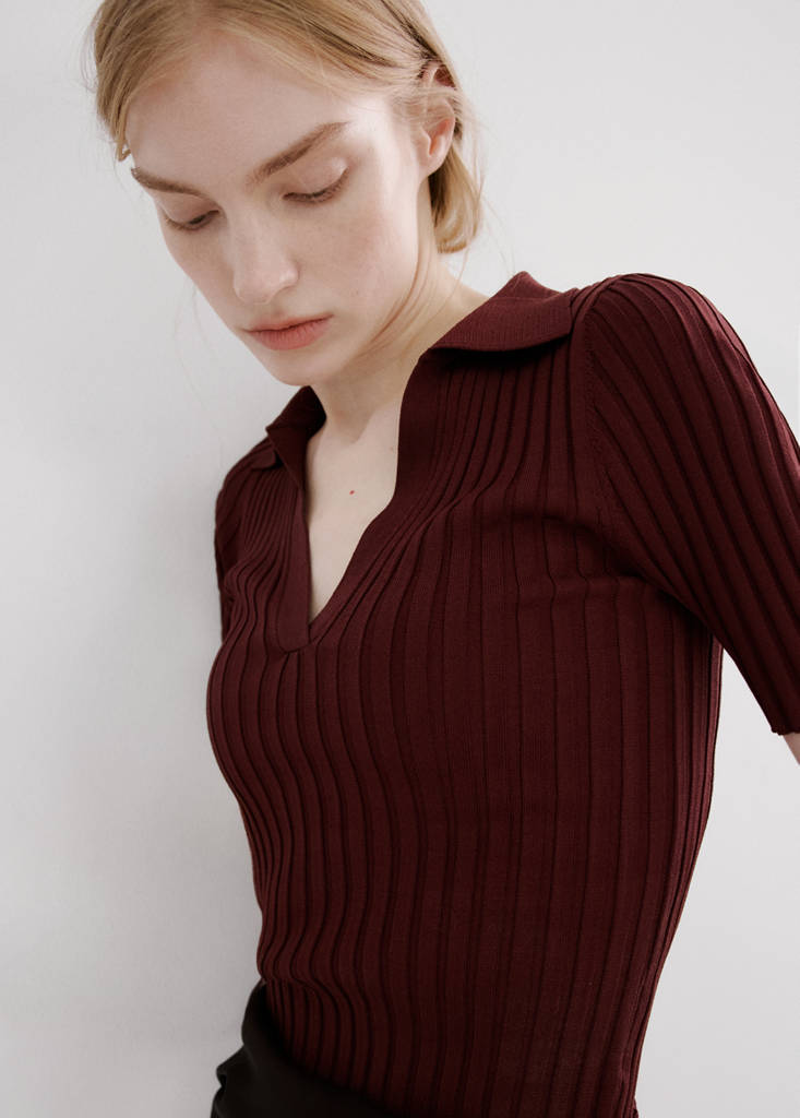 V-neck knit sweater — Burnt Orange