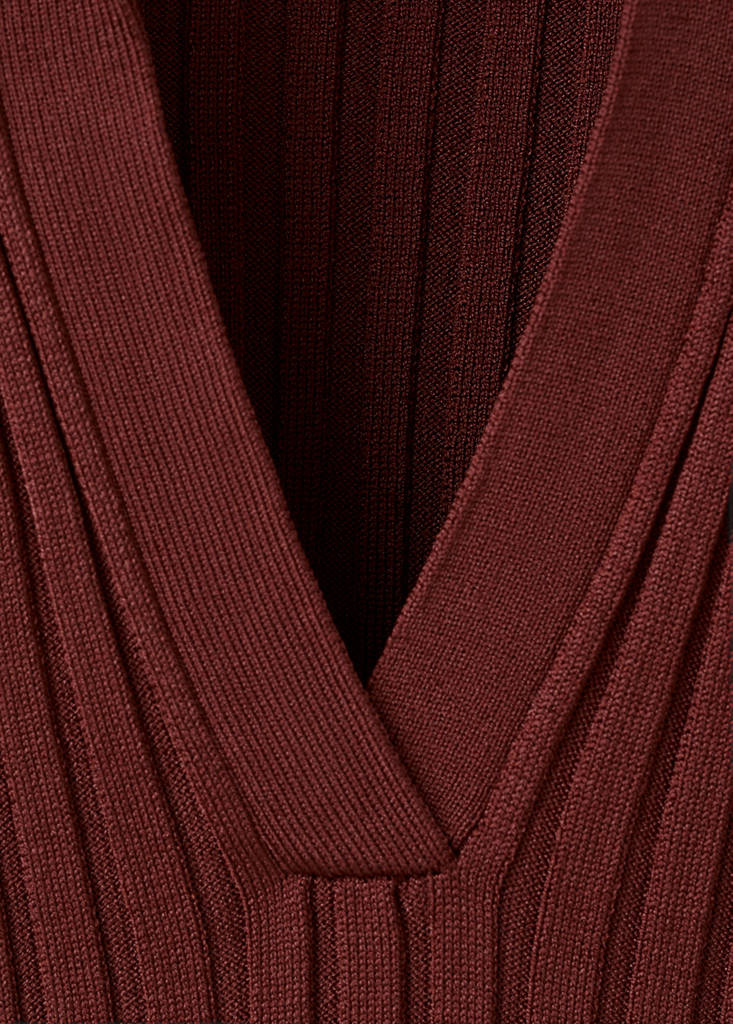 V-neck knit sweater — Burnt Orange
