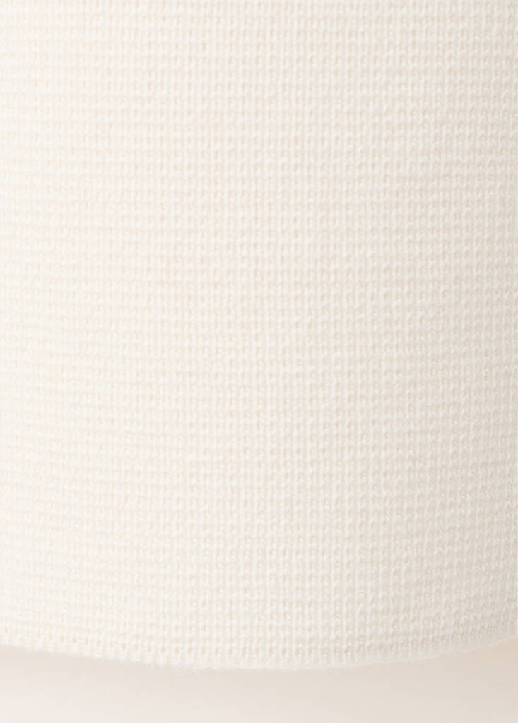 Short-sleeved knitted sweater — Off White