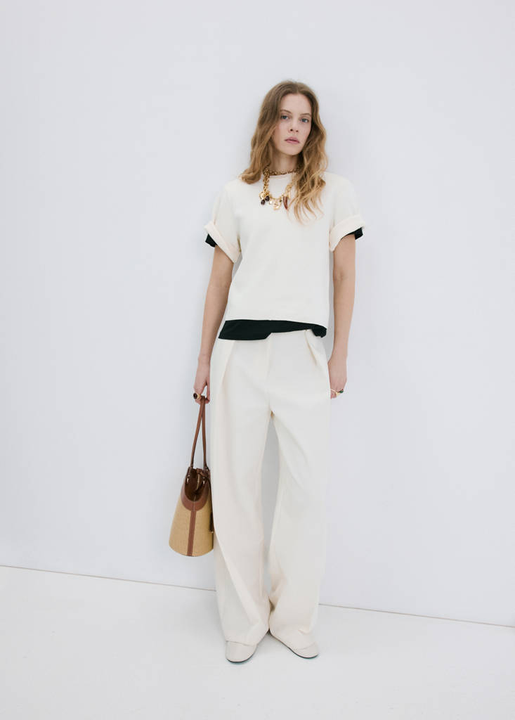 Short-sleeved knitted sweater — Off White