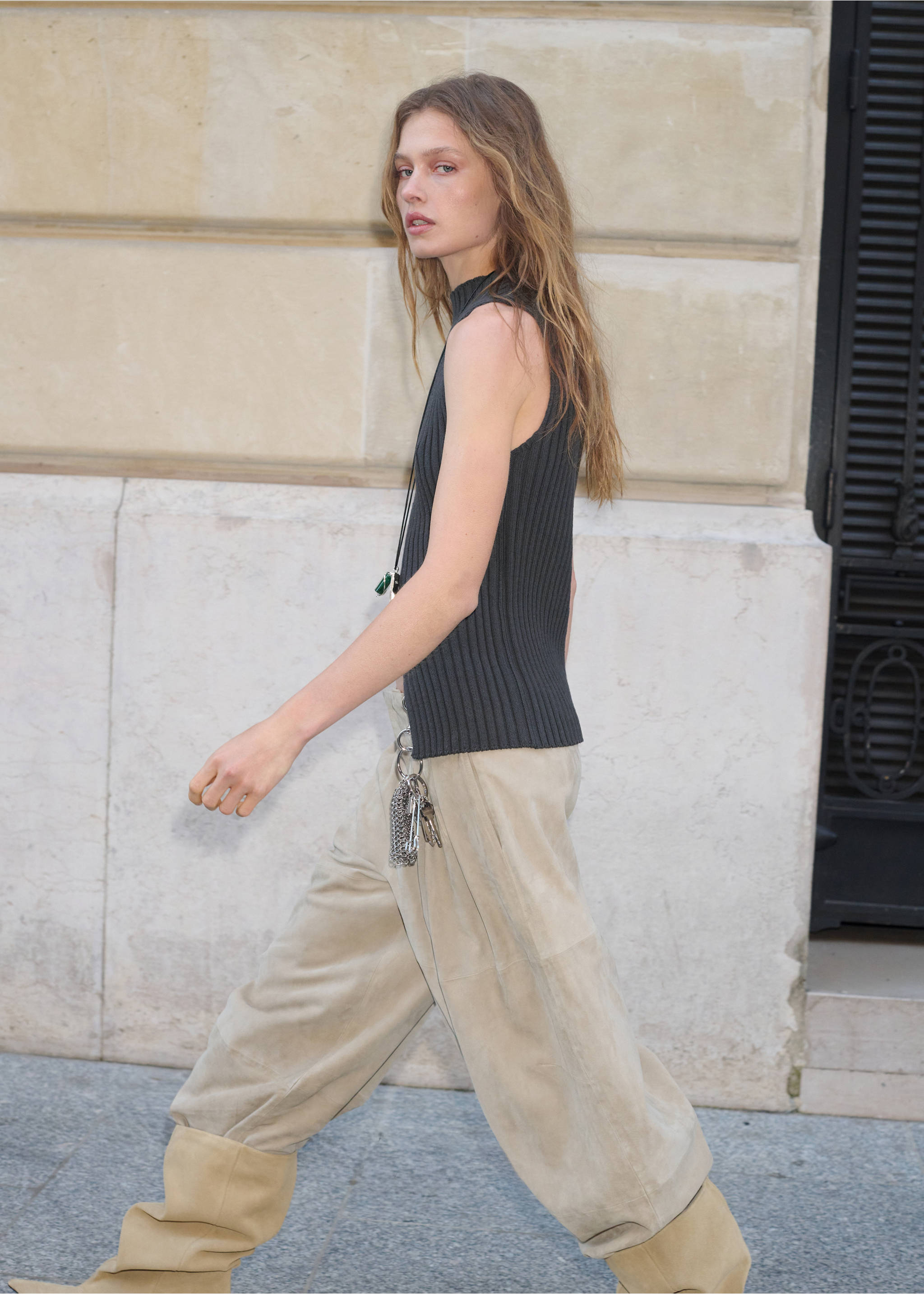 Top côtelé ouvertures - Détail de l'article 1, Gris anthracite. Ref: 27025843-00.