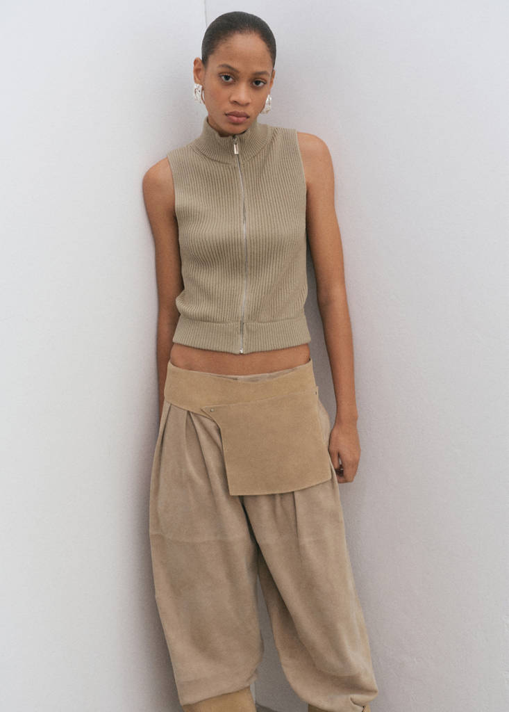 Ribbed knitted top with zip — Khaki