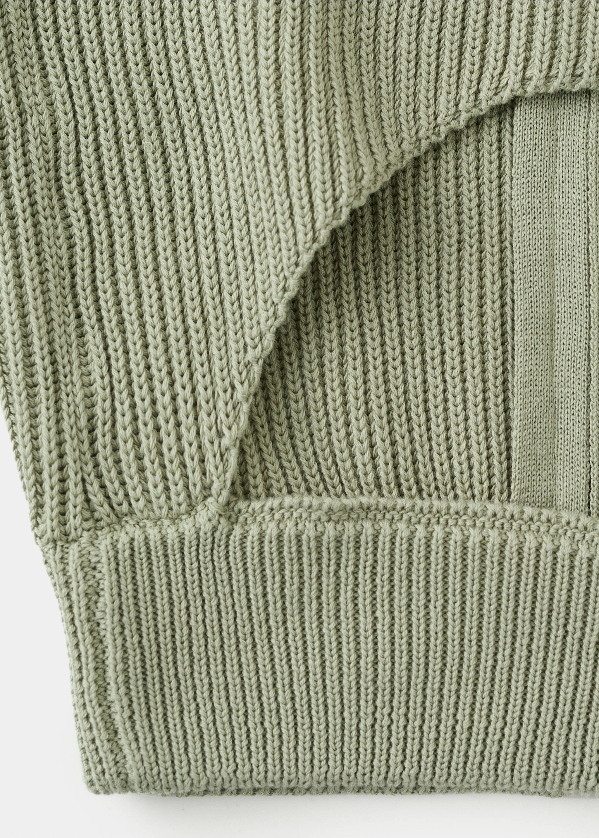Ribbed knitted top with zip - Details of the article 0, Khaki. Ref: 27025844-00.
