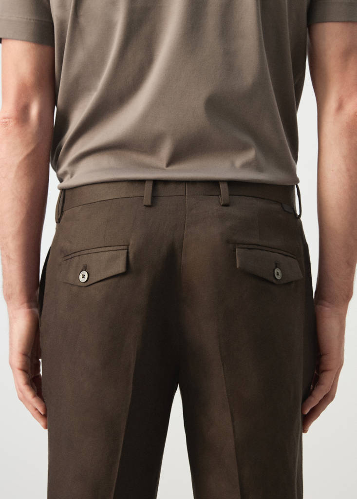 Slim-fit lyocell linen trousers — Chocolate