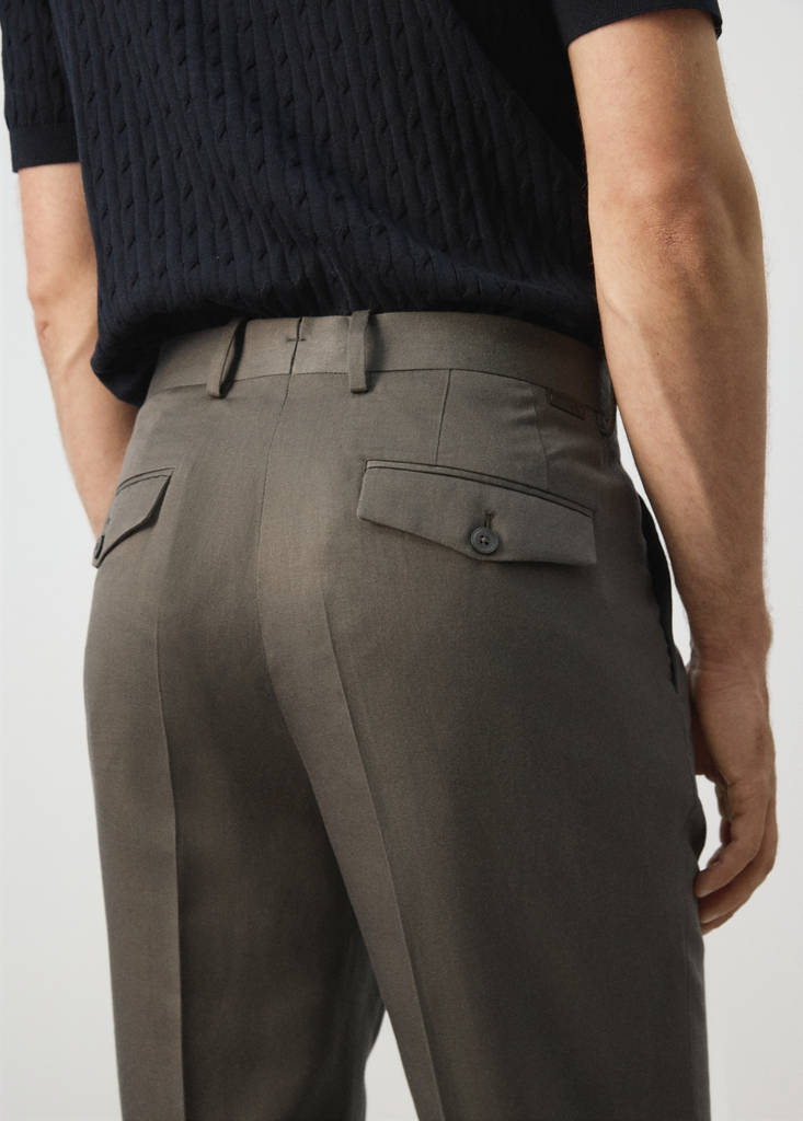 Slim-fit lyocell linen trousers — Medium Brown