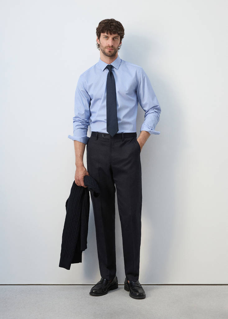 Slim-fit lyocell linen trousers — Navy