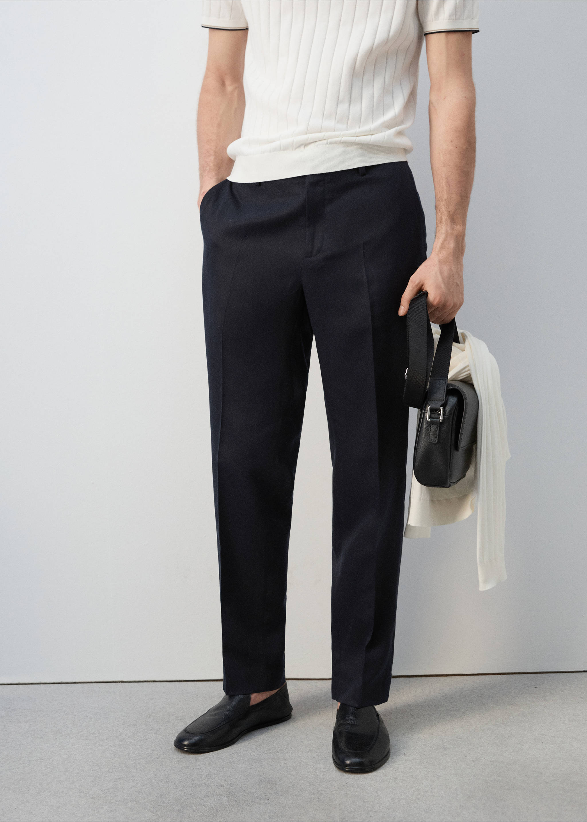 Pantalon slim-fit Lyocell lin - Plan moyen, Bleu marine. Ref: 27025933-03.