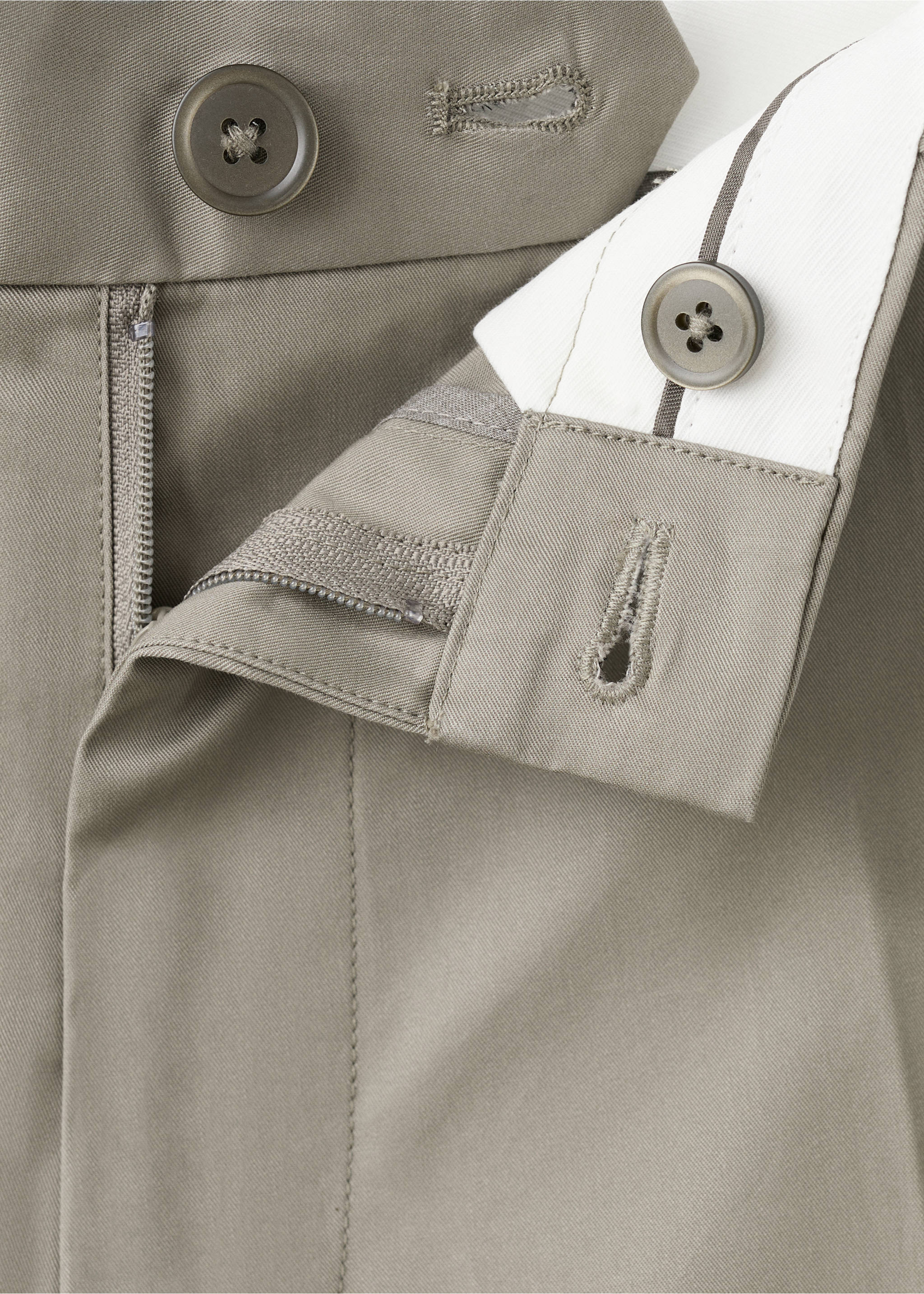 Pantalón sarga 100% algodón slim fit - Detalle del artículo 8, Beige. Ref: 27025934-00.