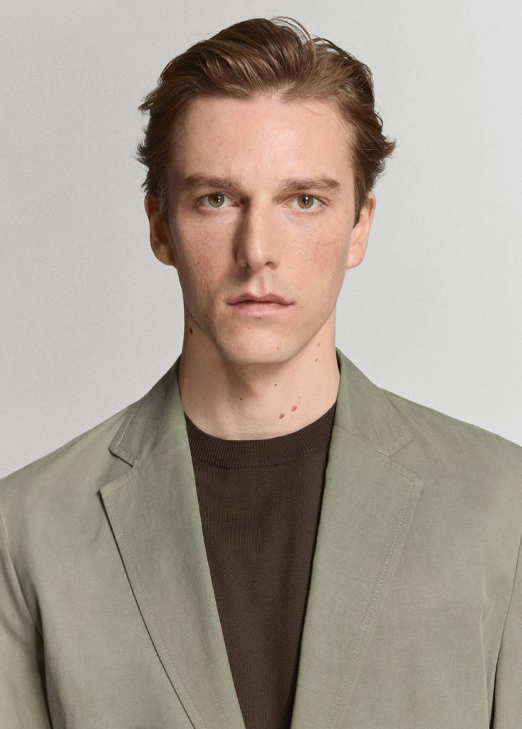 Slim-fit suit jacket made from a linen-lyocell blend — Green