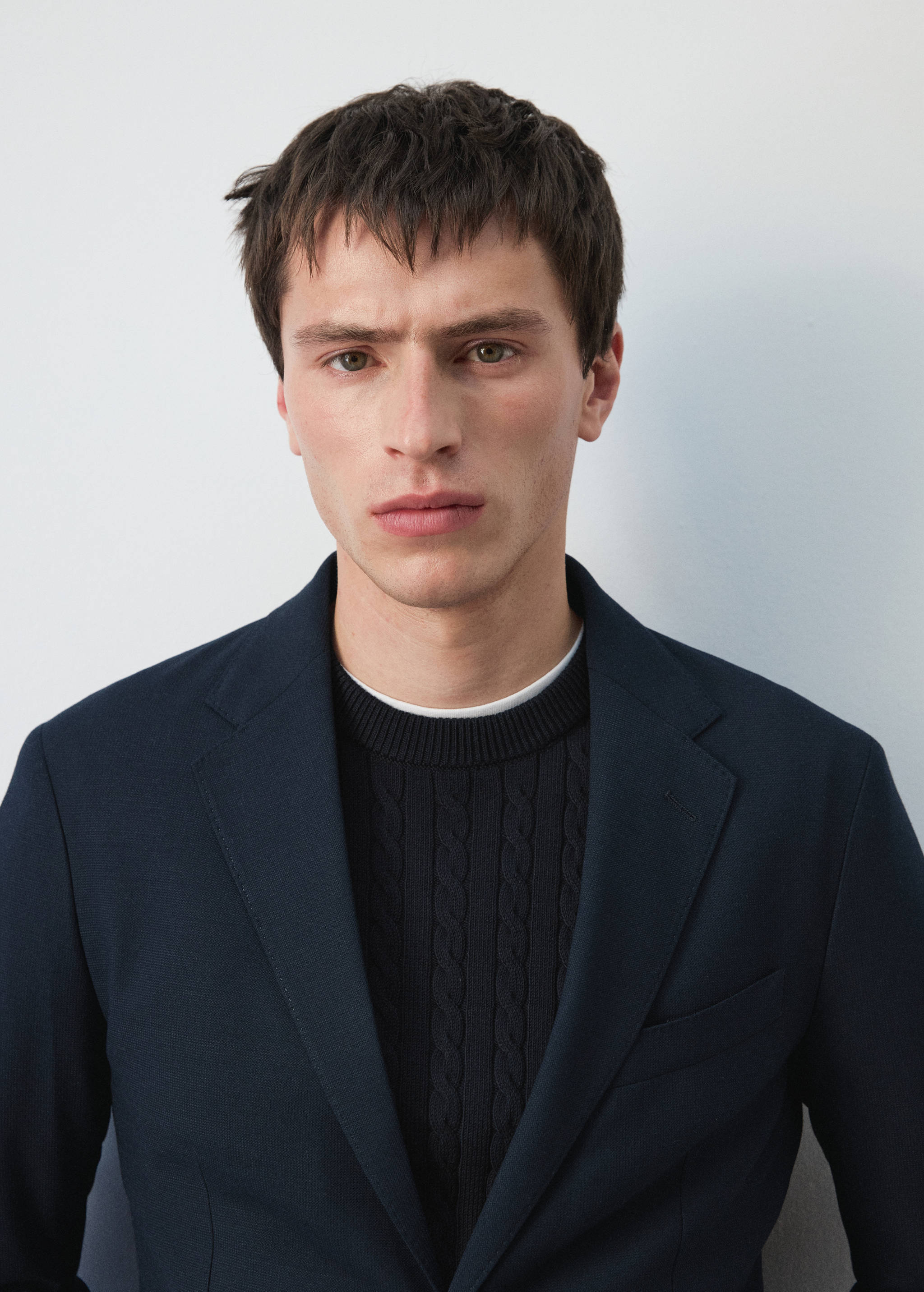 Приталенный пиджак с карманами - Деталь изделия 1