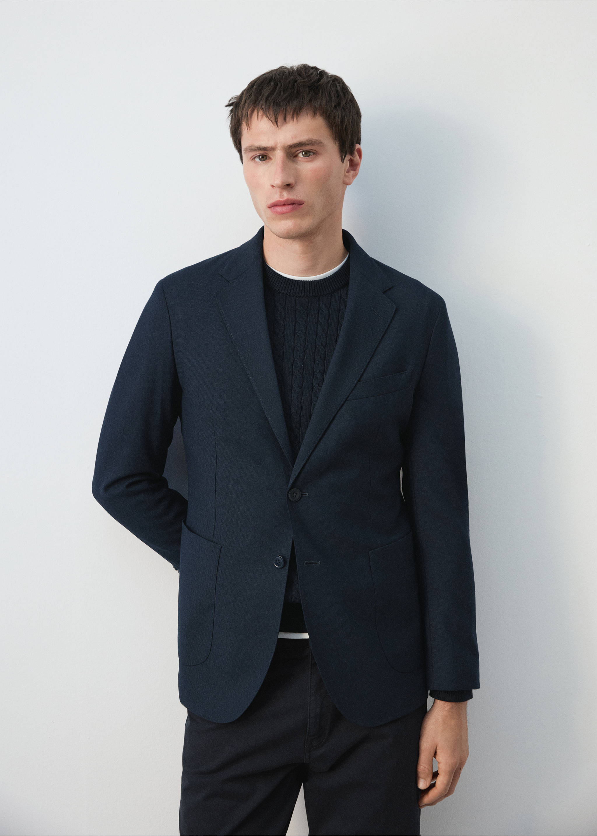 Slim-fit blazer met zakken - Detail van het artikel 6, Marineblauw. Ref: 27025946-00.