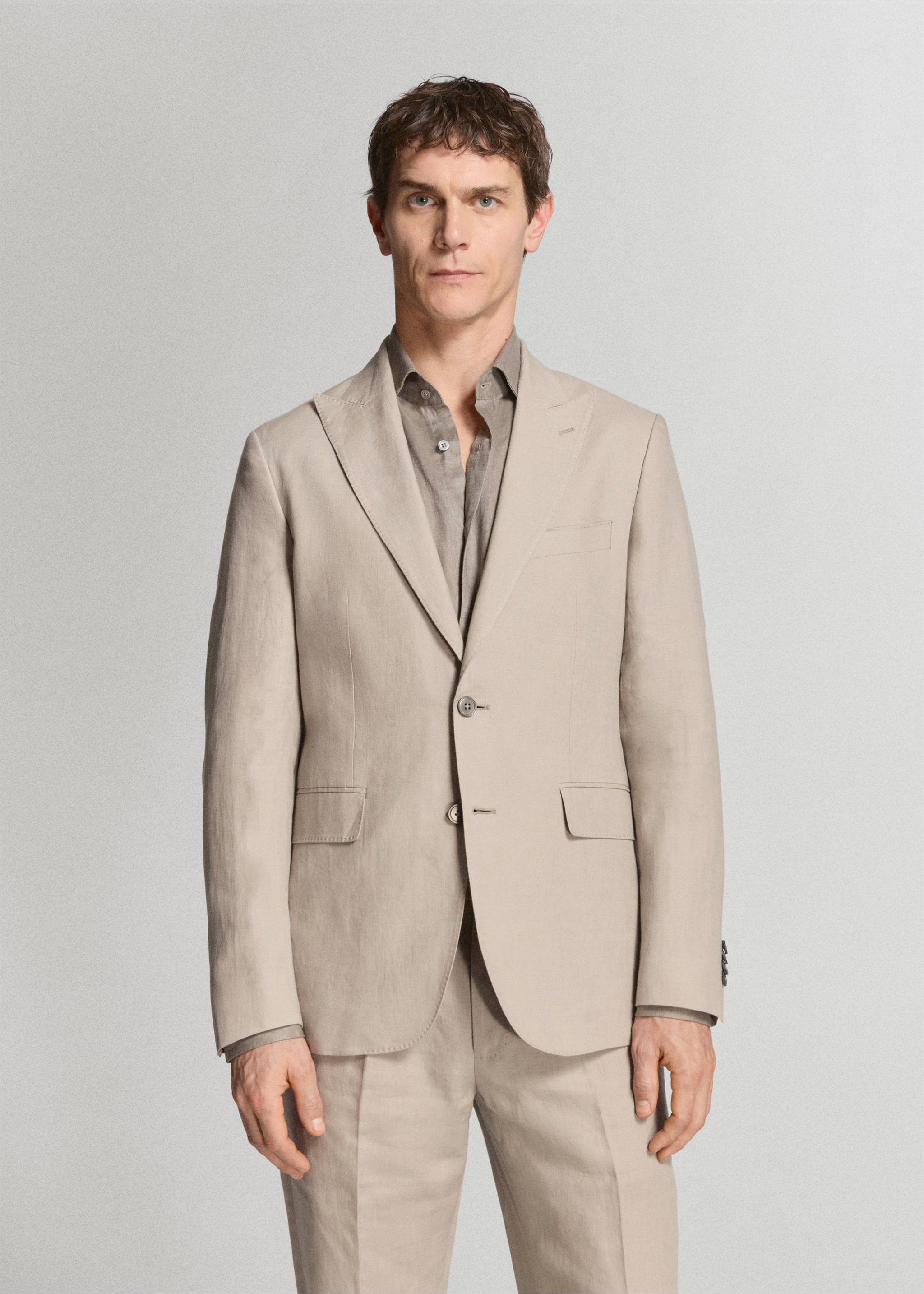 Костюмный пиджак Amalfi slim fit 100% лен - Средний план, Бежевый. Ref: 27075929-02.