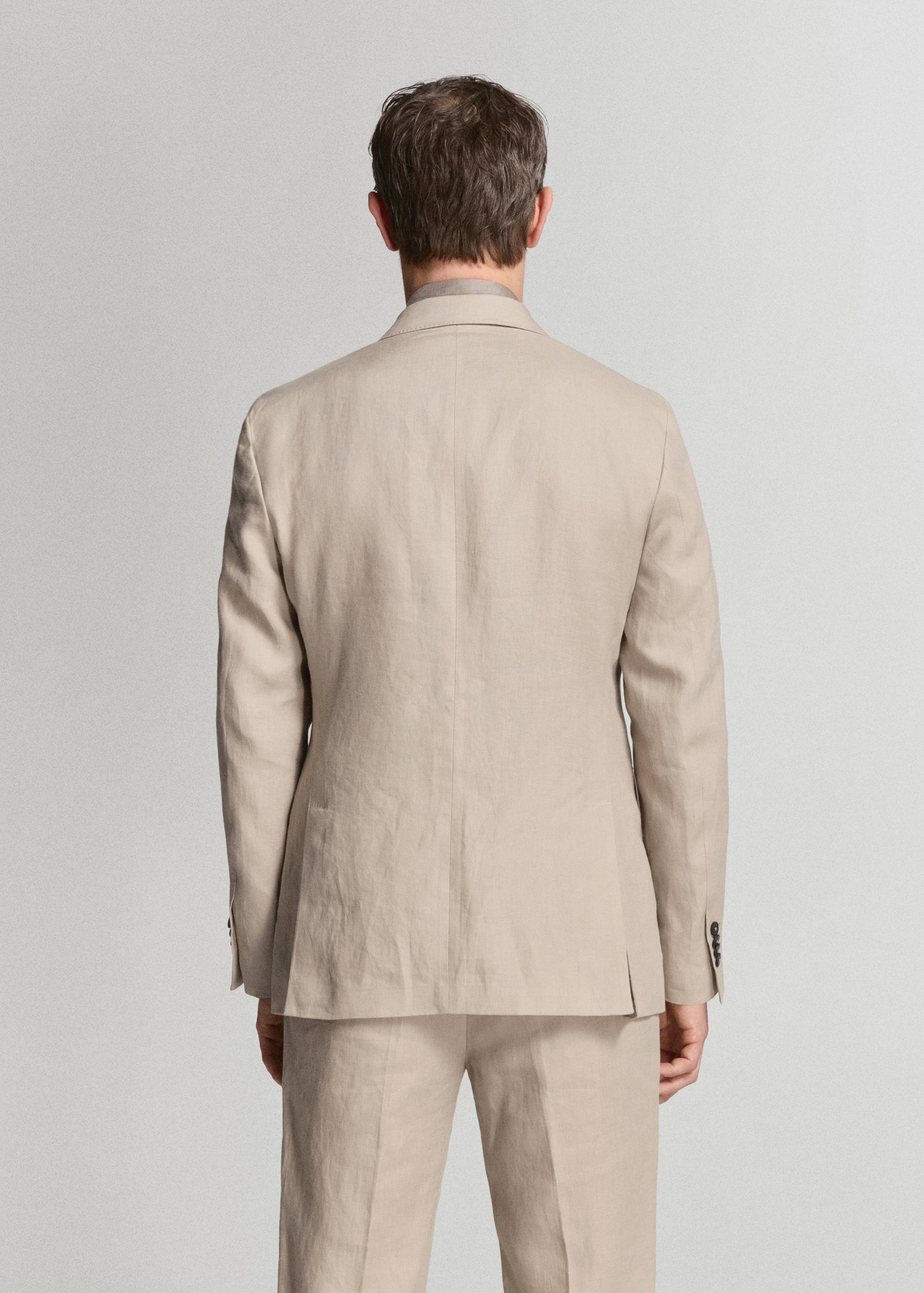 Костюмный пиджак Amalfi slim fit 100% лен - Обратная сторона изделия