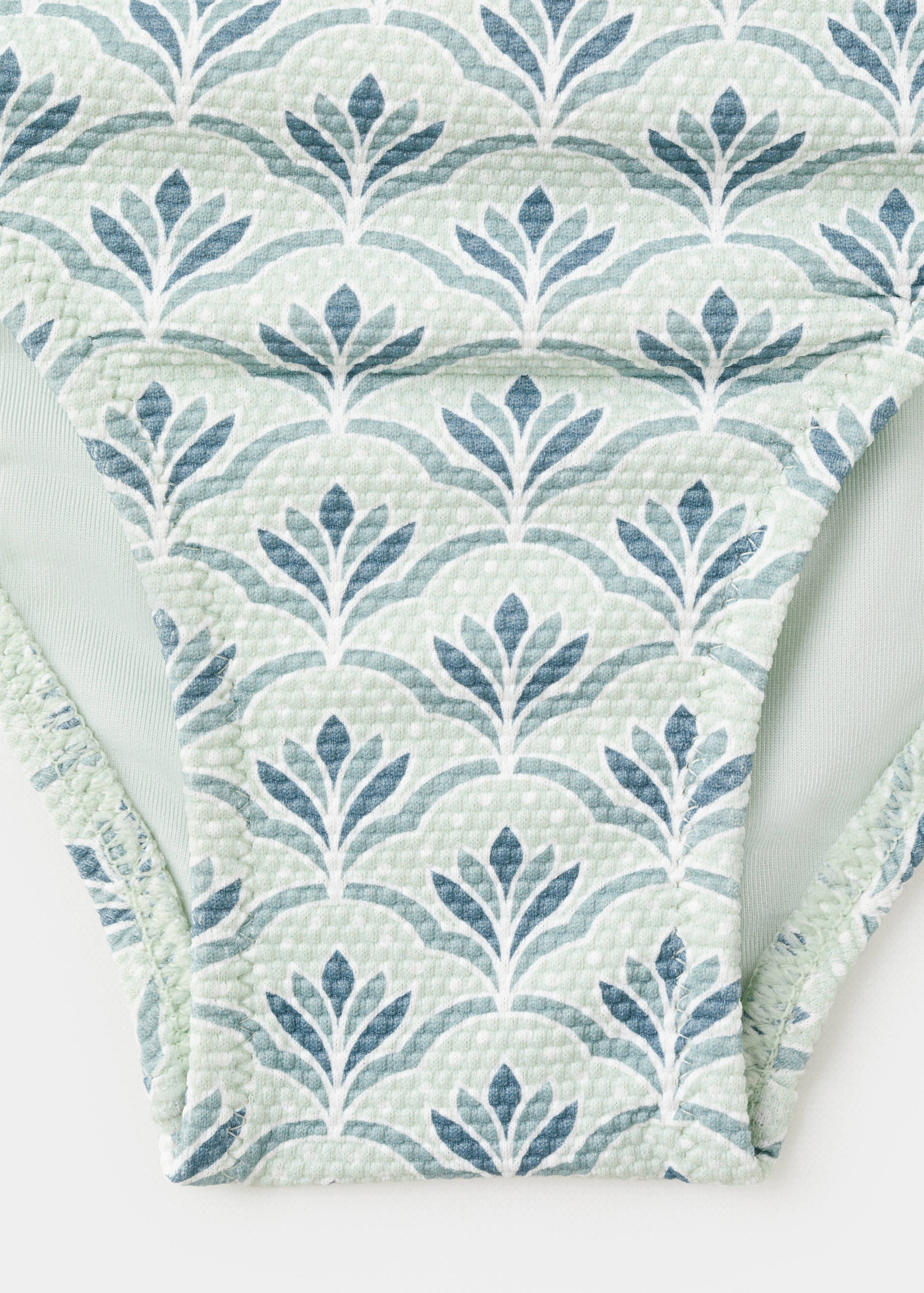 Бикини с принтом - Деталь изделия 0