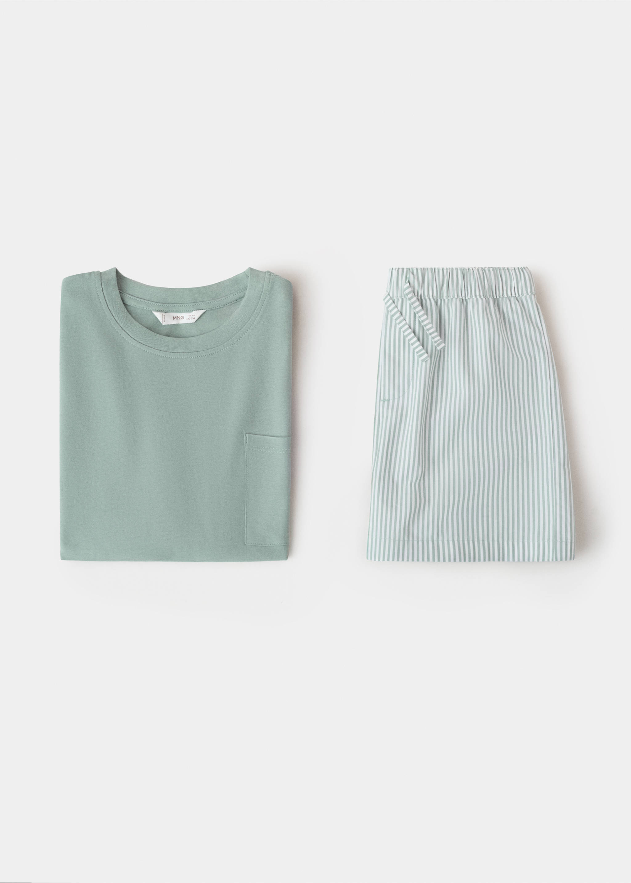 Pijama curt combinat - Detall de l'article 8, Verd. Ref: 27025967-00.