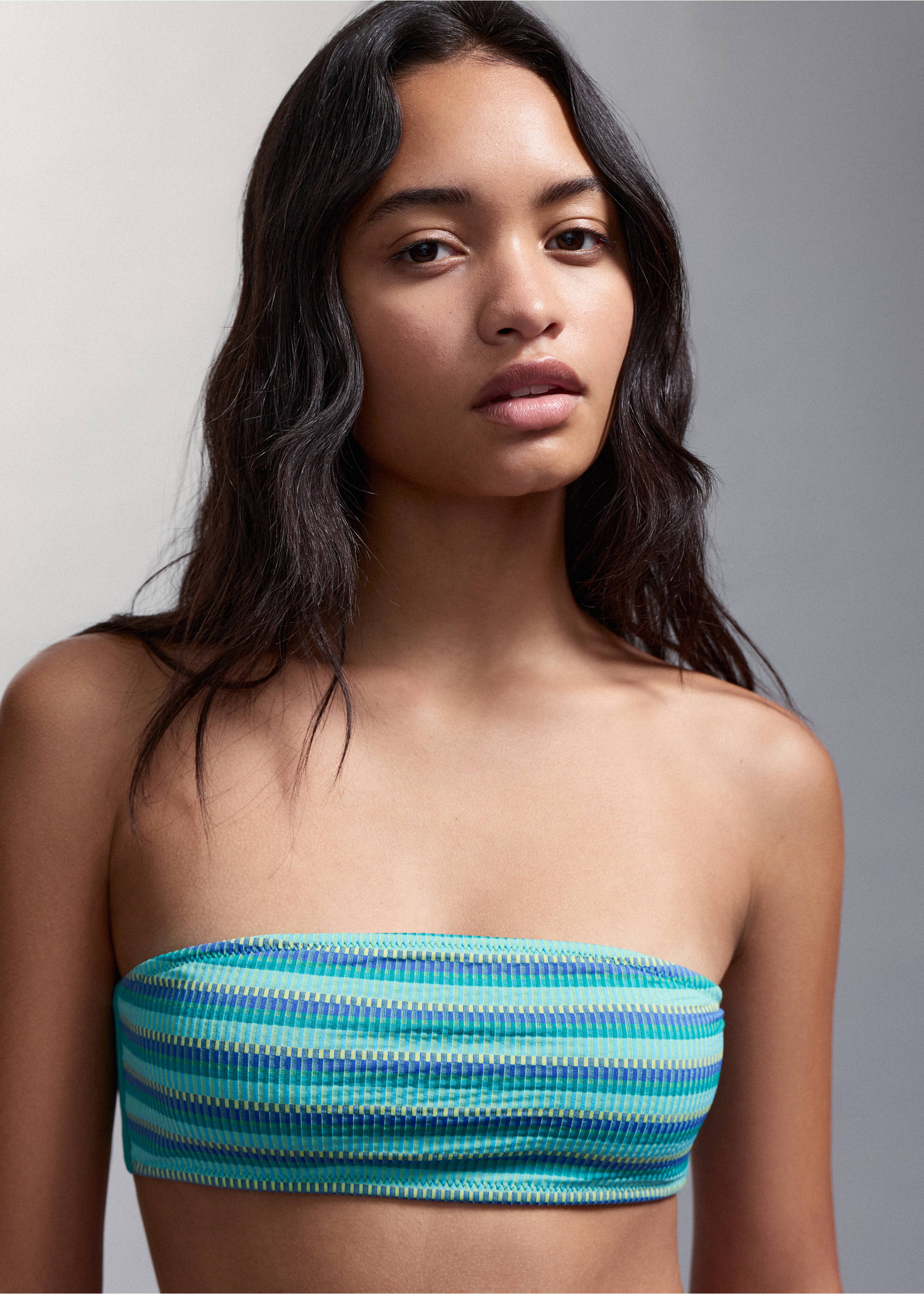 Bandeau bikini with mid-rise briefs - Details of the article 1, Turquoise. Ref: 27025969-00.