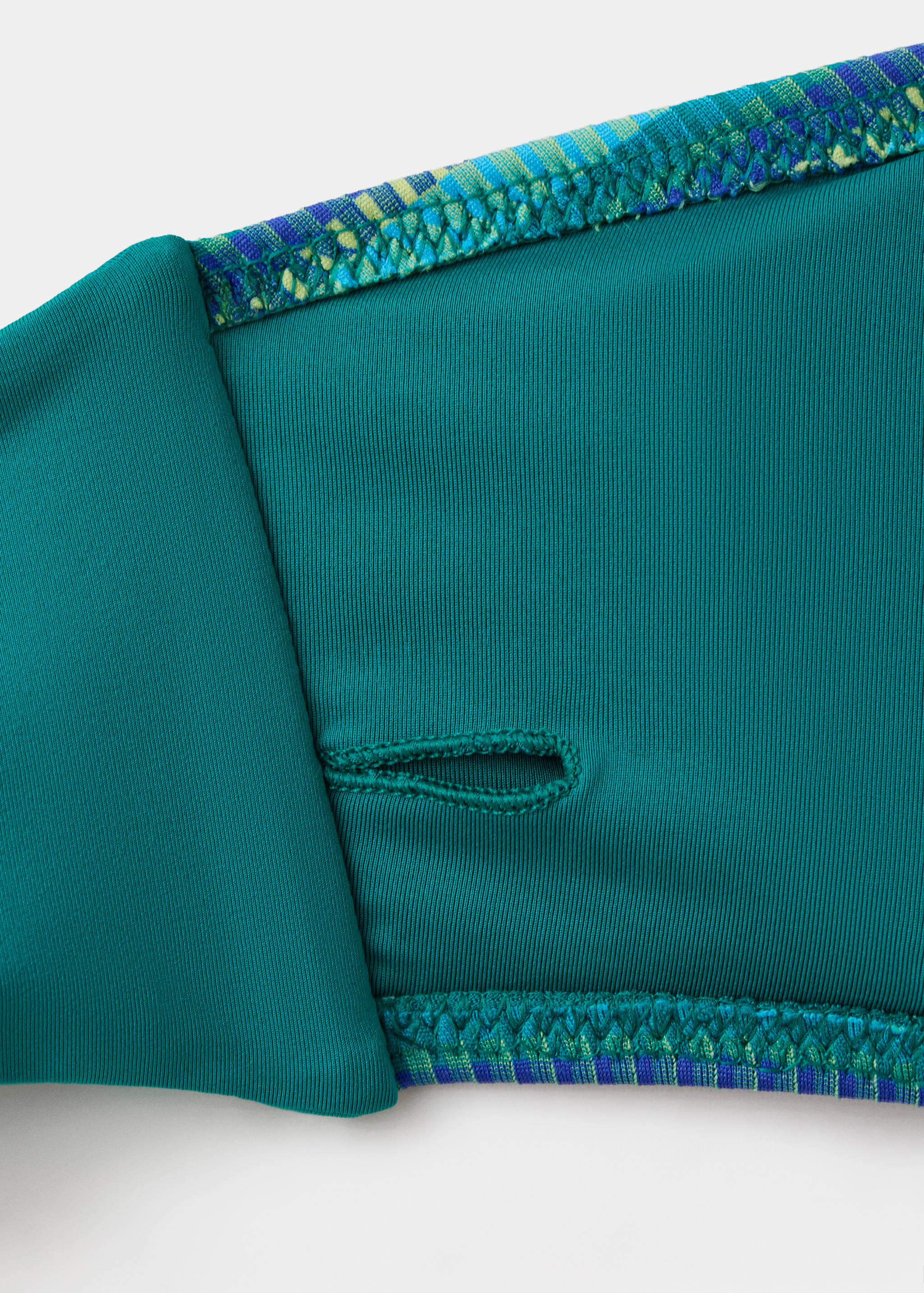 Bandeau bikini with mid-rise briefs - Details of the article 0