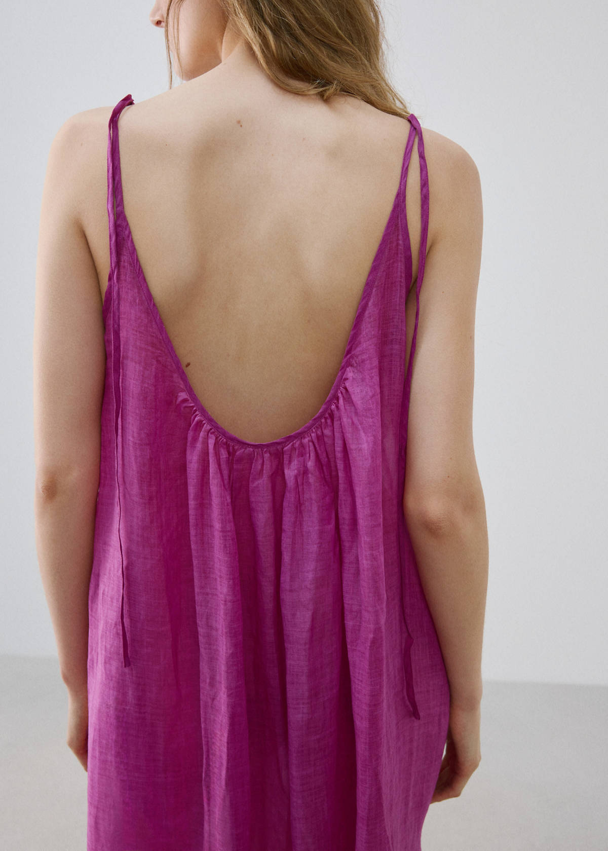 100% ramie nightdress with an overdyed effect — Fuchsia