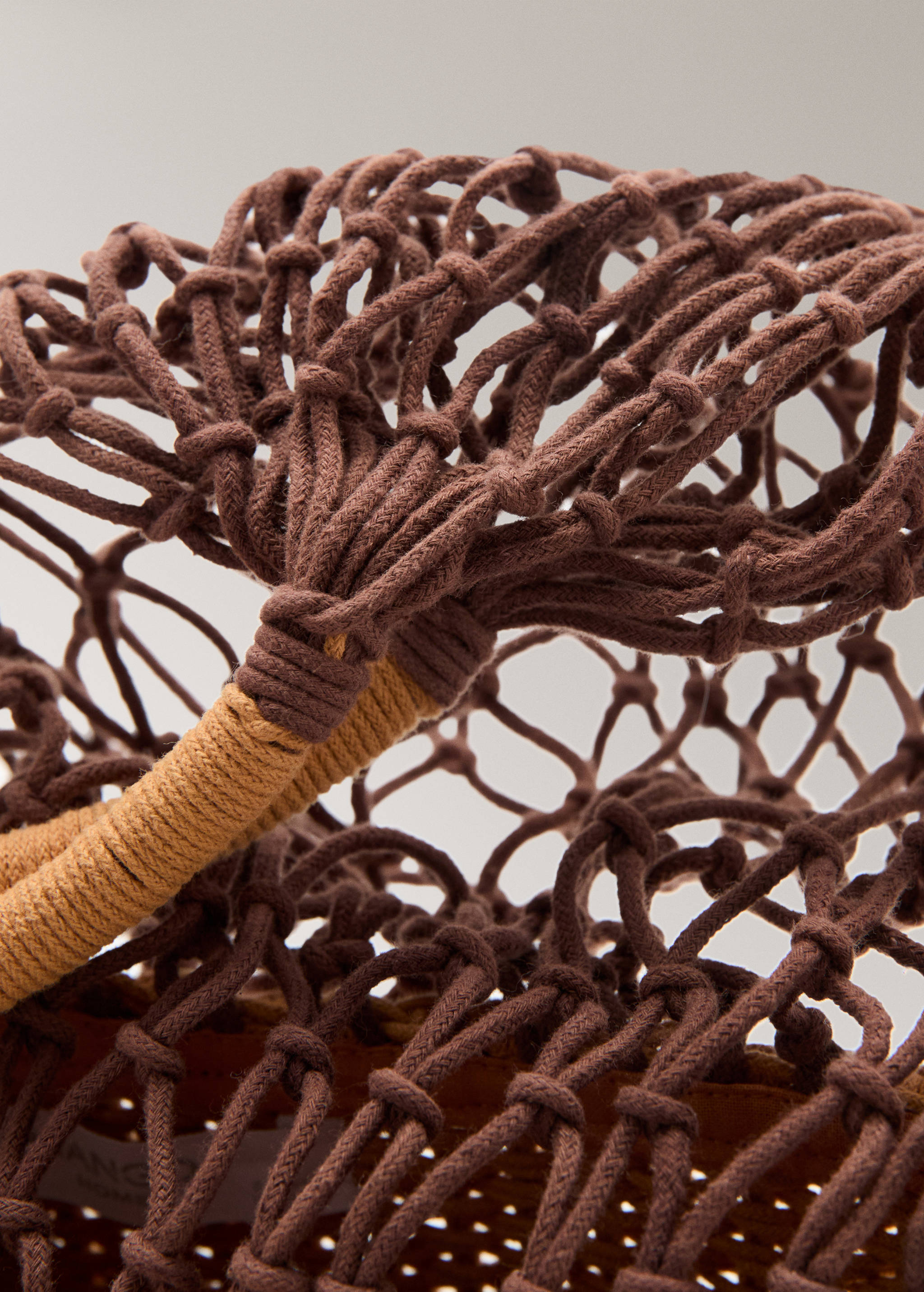 Cotton shoulder bag - Details of the article 1